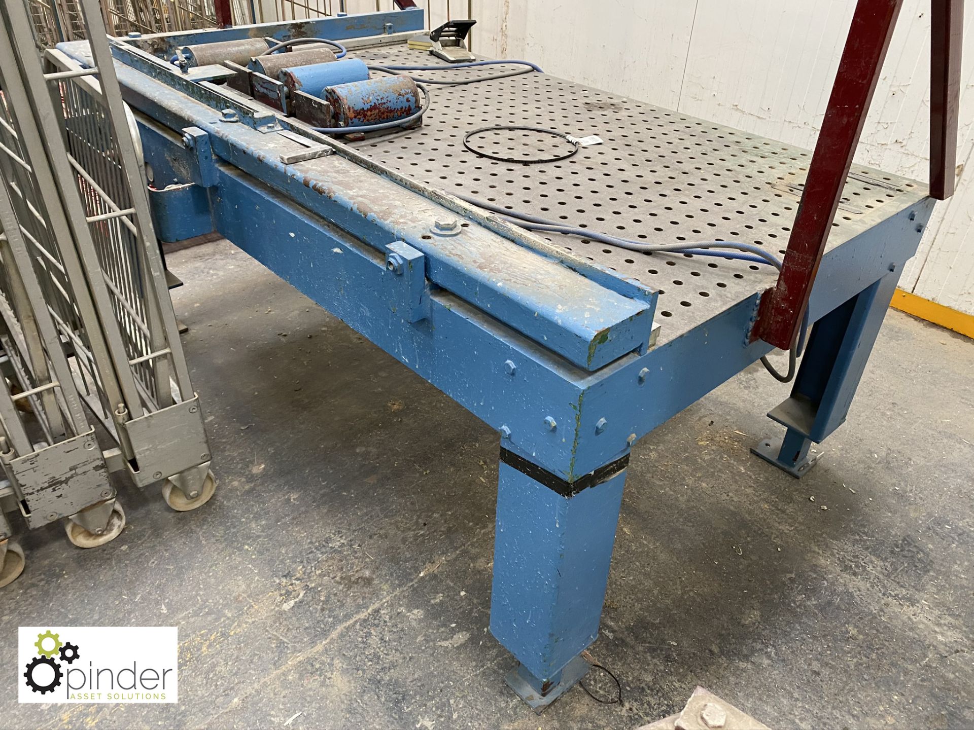 Cast pneumatic Clamping Table, 1700mm x 1000mm, wi - Image 2 of 4