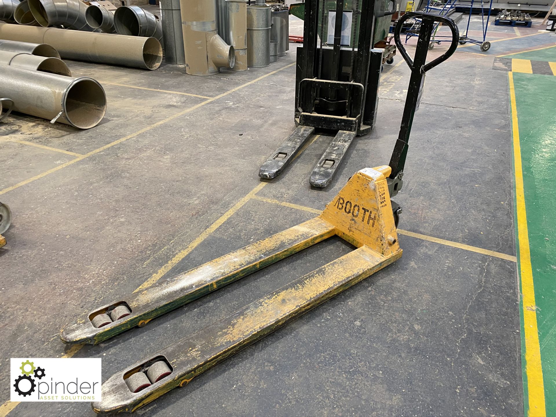 Long tine Pallet Truck, 2000kg, 1500mm x 550mm (pl