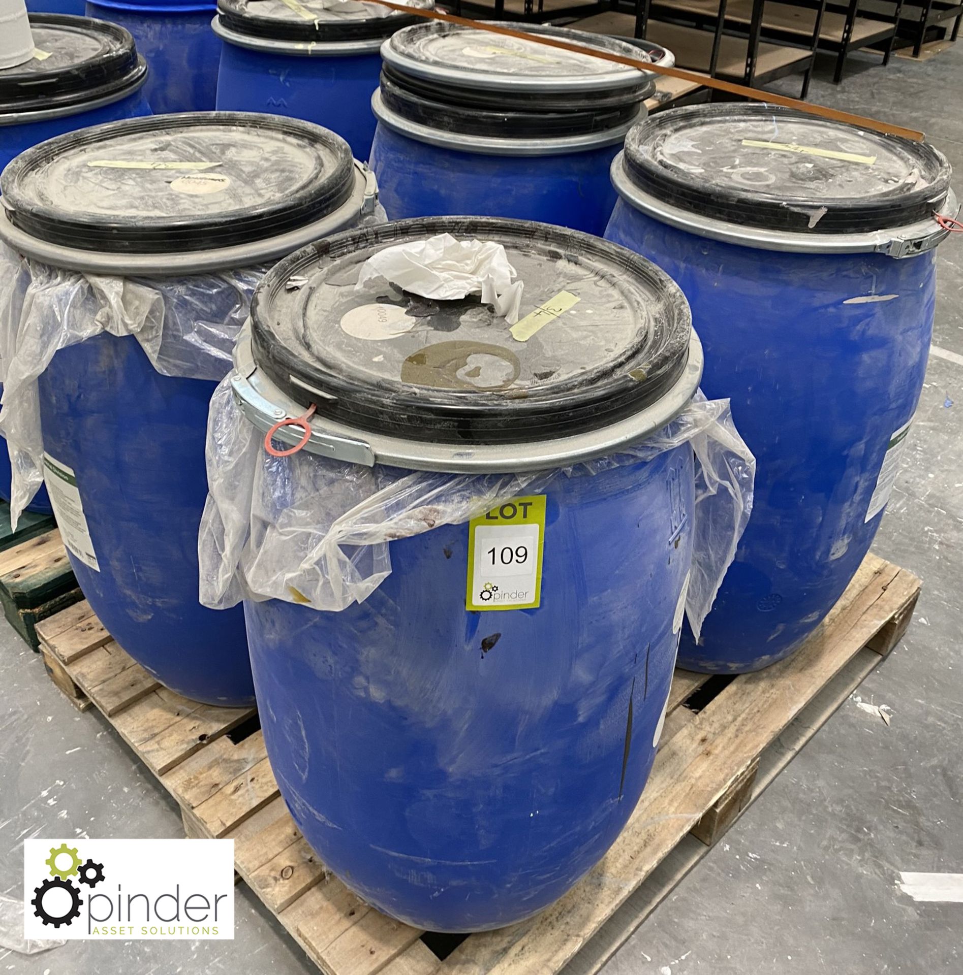 4 100litre drums Larcowaterbase Topcoat, ¾full, 1