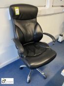 Leather effect swivel office Armchair