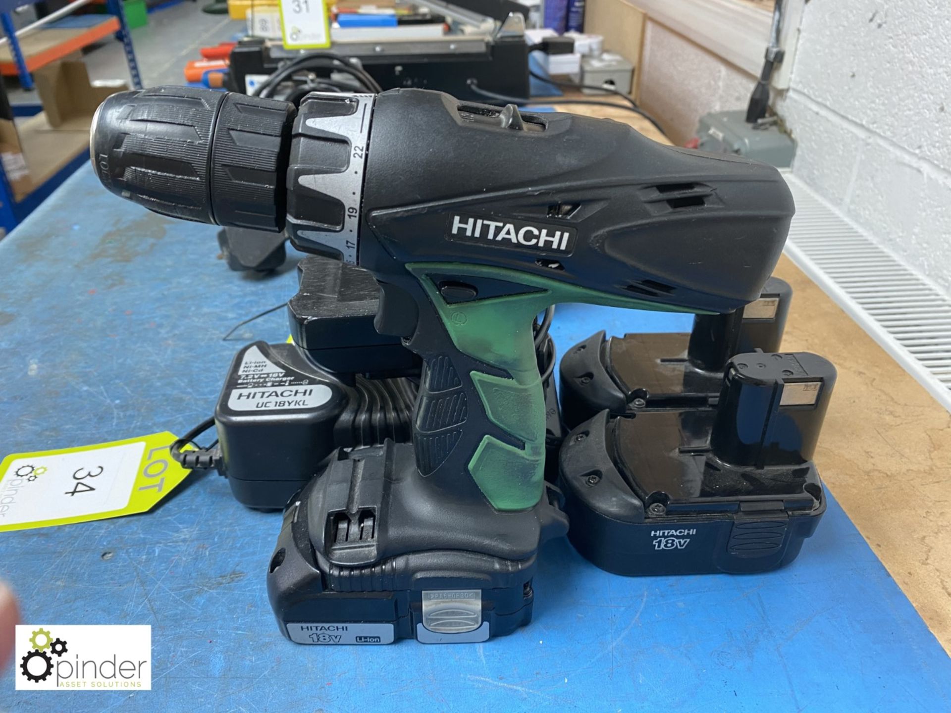 Hitachi DV18DVC2 cordless Drill, with 4 batteries and charging station - Image 2 of 2