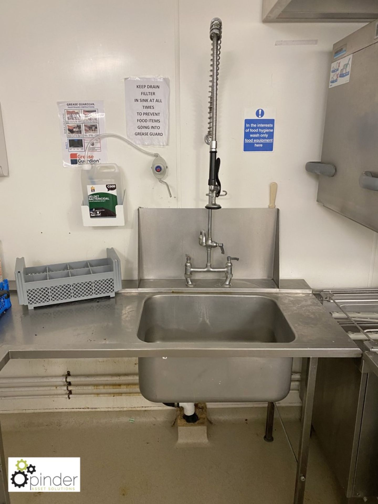 Winterhalter stainless steel single basket Dishwasher, with stainless steel infeed counter, sink, - Image 5 of 7