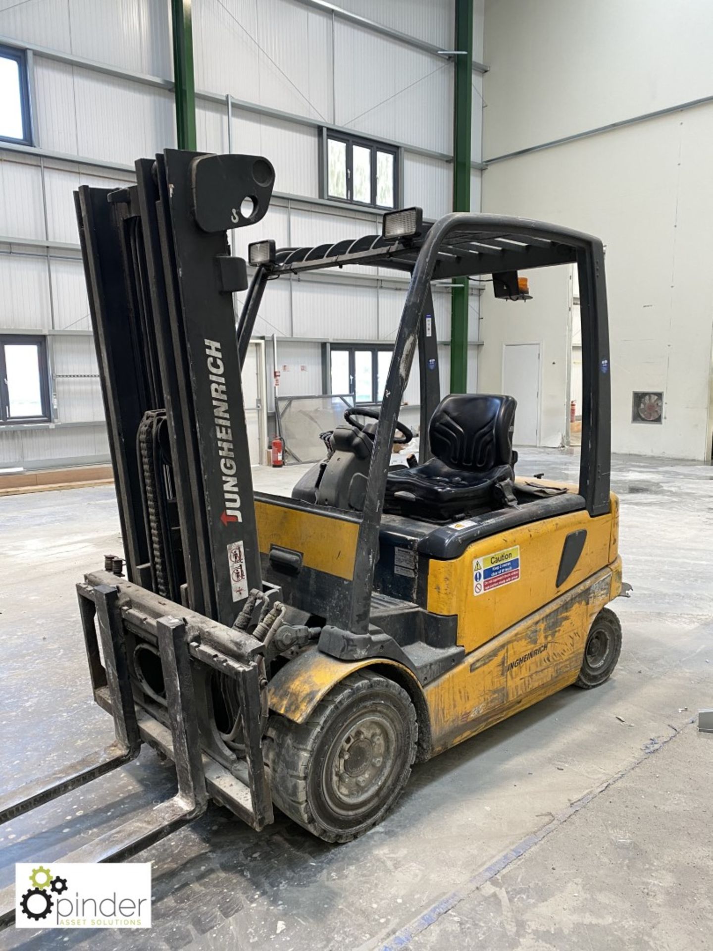 Jungheinrich EFG-Vac3 Electric Forklift Truck, 300