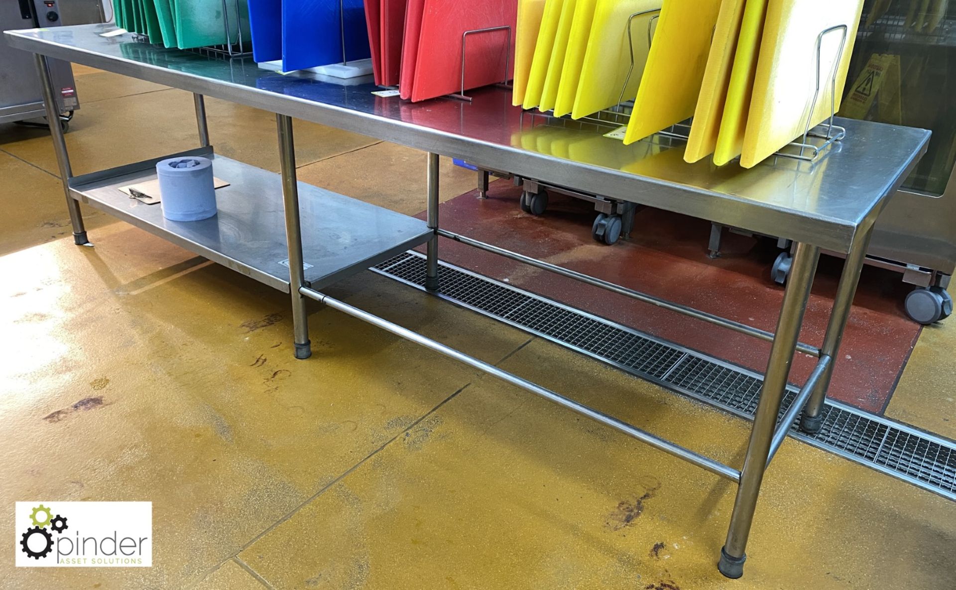 Stainless steel Preparation Table, 2920mm x 790mm (located in Main Kitchen) - Image 2 of 2