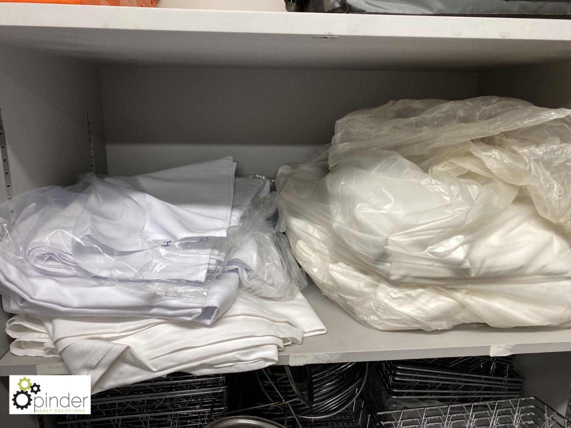 Quantity Wire Trays, Table Linen, to cabinet (located in Store Room) - Image 2 of 7