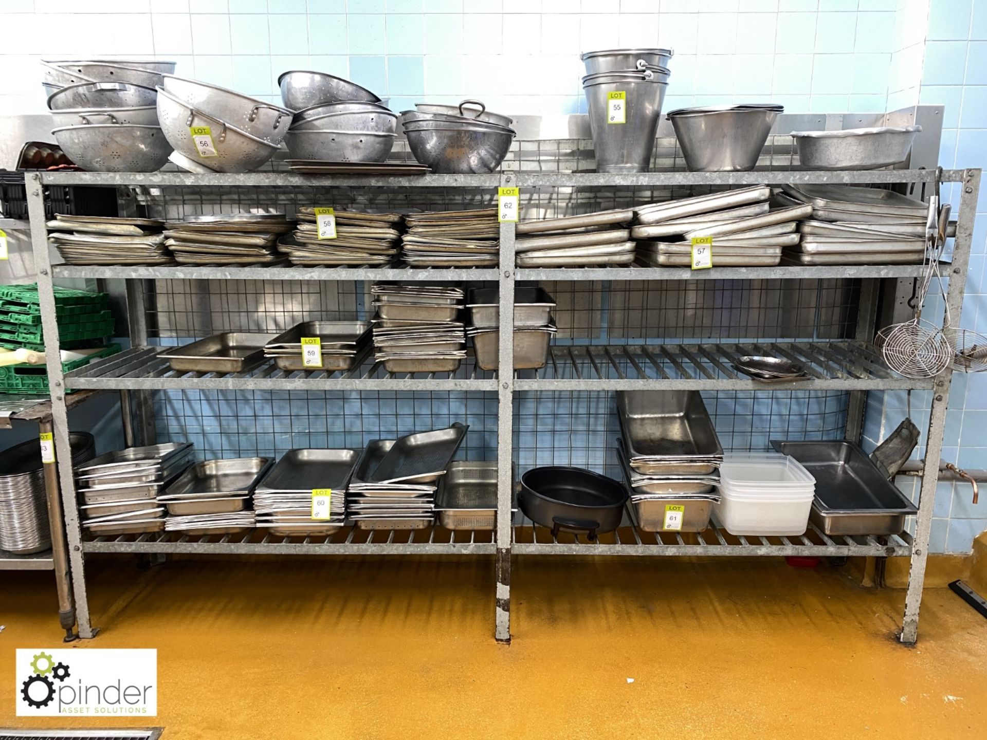 4-tier Pot Rack, 3050mm x 600mm (located in Pot Wash Room)