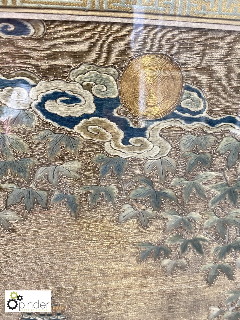 Framed and glazed Chinese Embroidery in pure gold thread, made in 1822, containing many Chinese good - Image 7 of 8