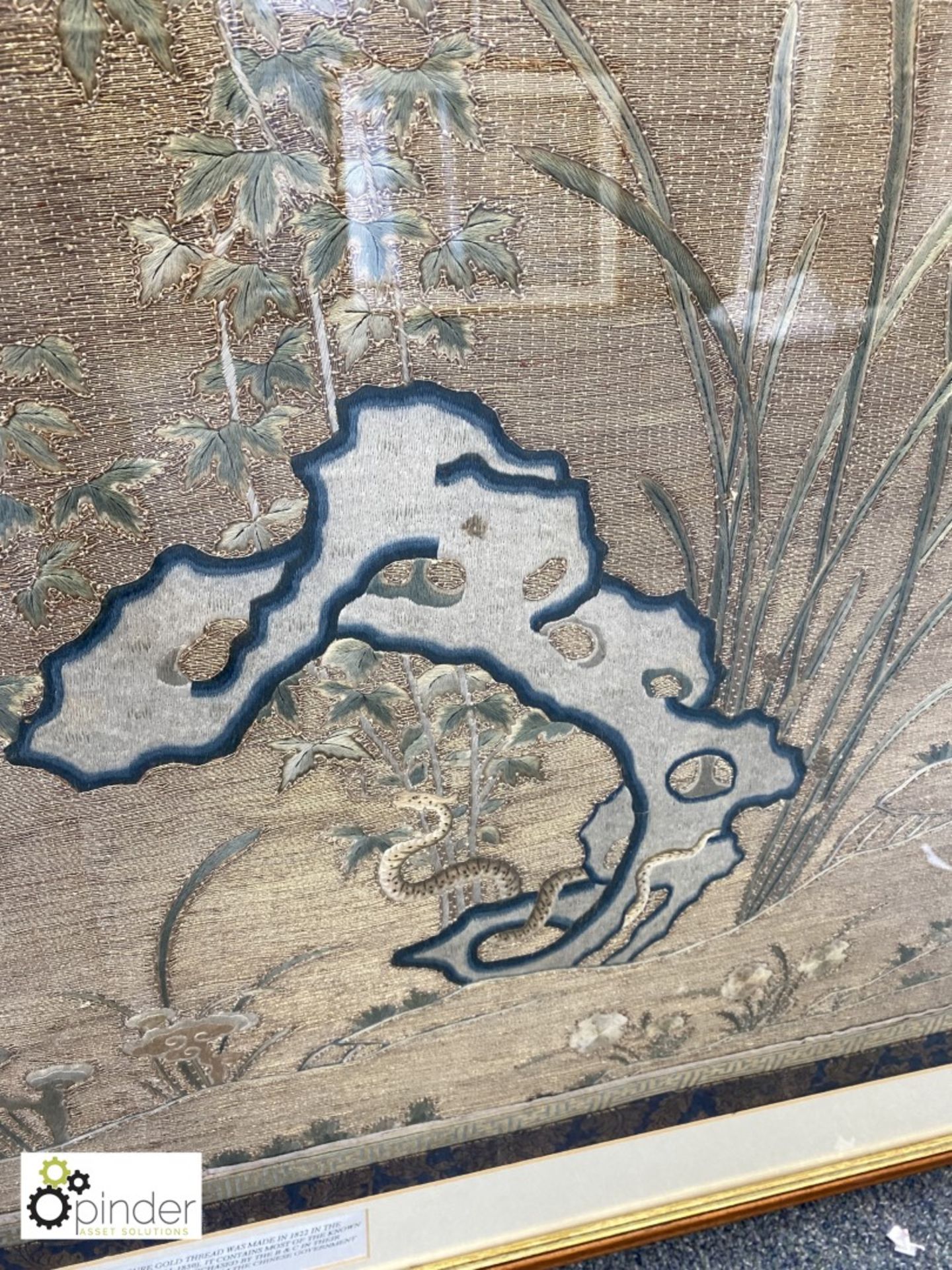 Framed and glazed Chinese Embroidery in pure gold thread, made in 1822, containing many Chinese good - Image 6 of 8