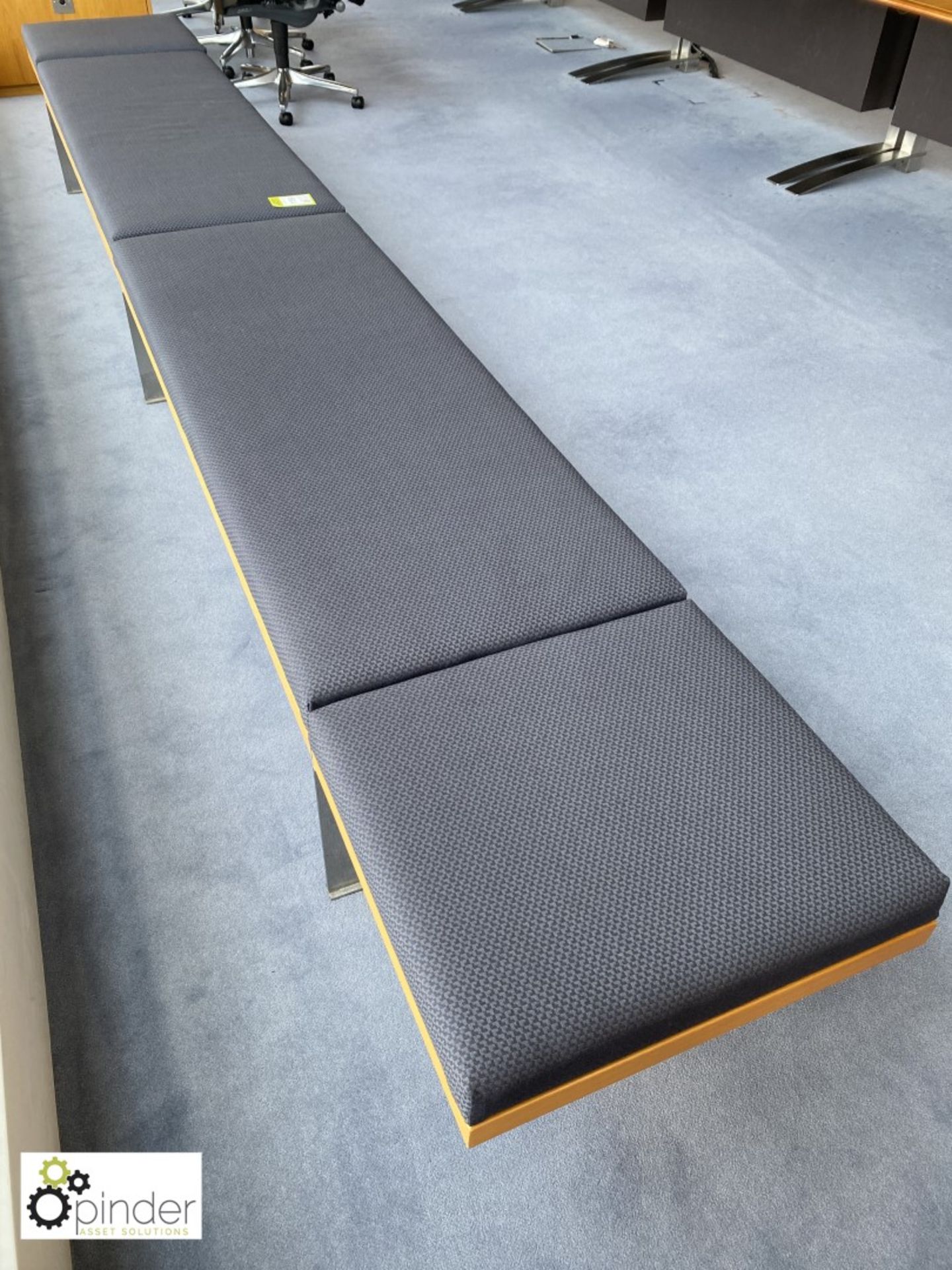 Upholstered Bench Unit, 4200mm x 600mm (located in Boardroom on 24th Floor) - Image 4 of 4