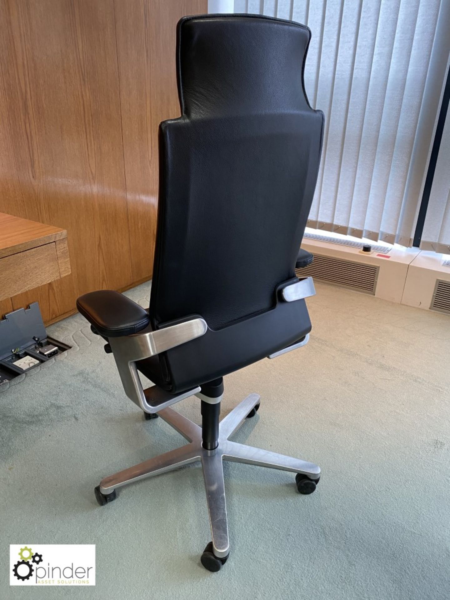 Wilkhahn 175/71 leather upholstered fully adjustable high back swivel office Armchair, black ( - Image 2 of 2