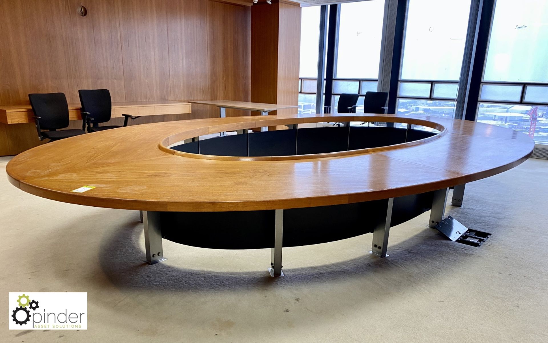 Teak oval Boardroom Table, 5650mm x 3500mm (located in Boardroom on 23rd Floor) - Image 3 of 6