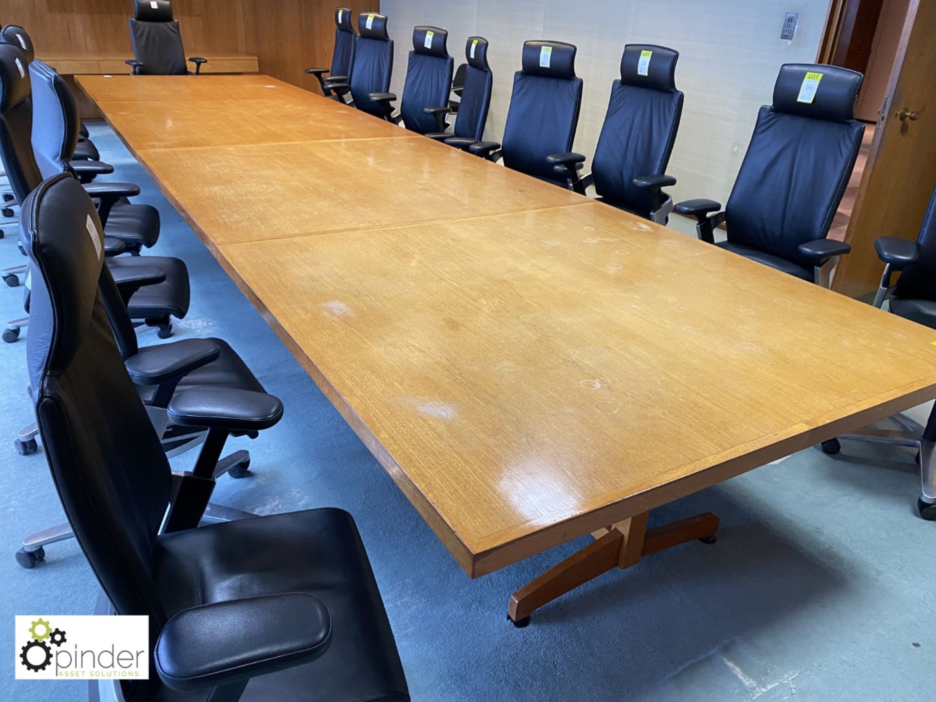 Oak 4-section Meeting Table, 6400mm x 1590mm (located in Meeting Room 13 on 23rd Floor) - Image 4 of 6
