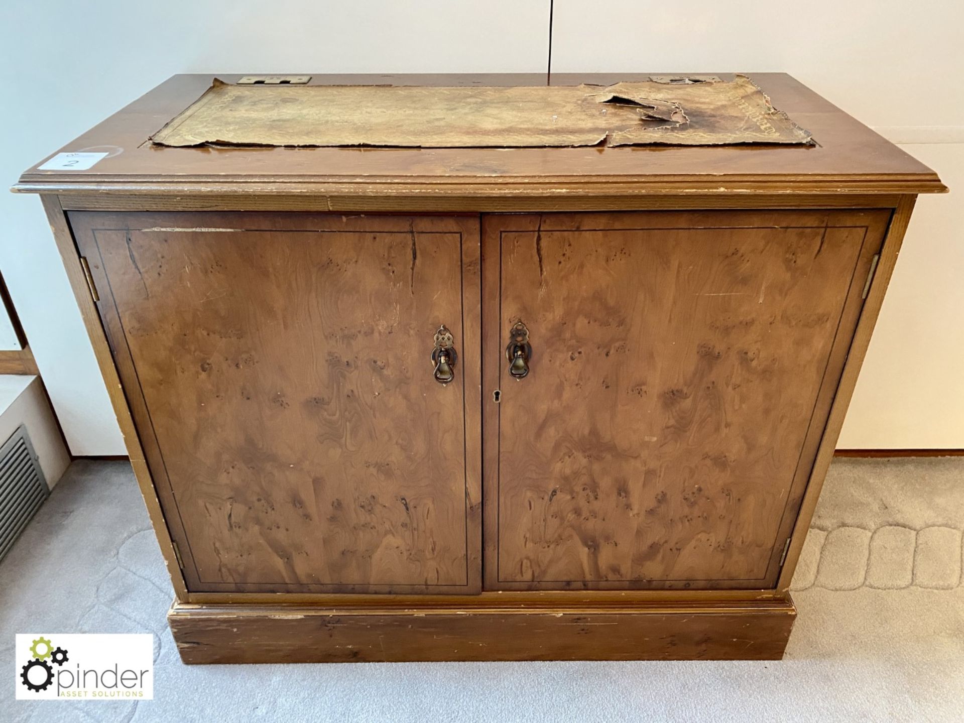 Walnut double door Cabinet, 900mm x 450mm (located in Reception on 23rd Floor)