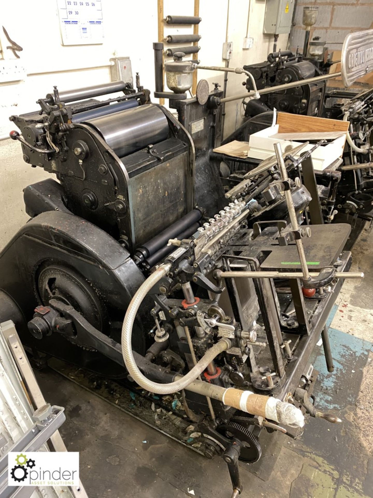 Heidelberg 10x15 Platen Press, serial number T128621E, with 2 chases (please note this lot is - Image 5 of 7