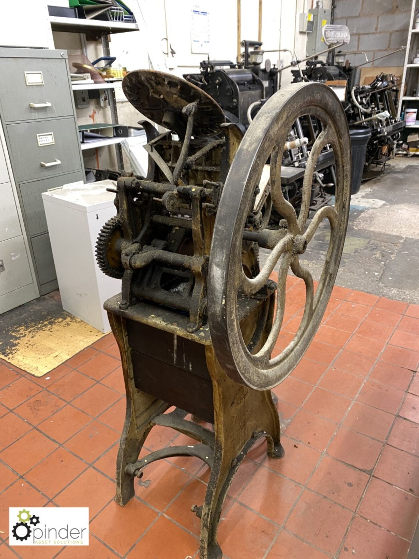 Golding & Co Pearl Platen, with 3 chases and counter (please note this lot is located in Blackpool - Image 3 of 9