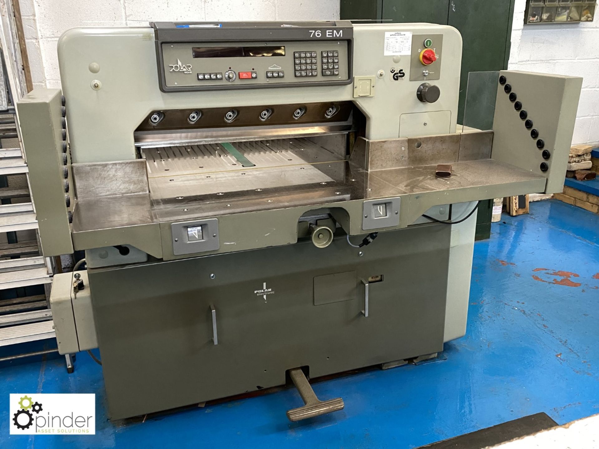 Polar Mohr 76EM Guillotine, serial number 6361320, with spare blade (please note this lot is located - Image 6 of 6