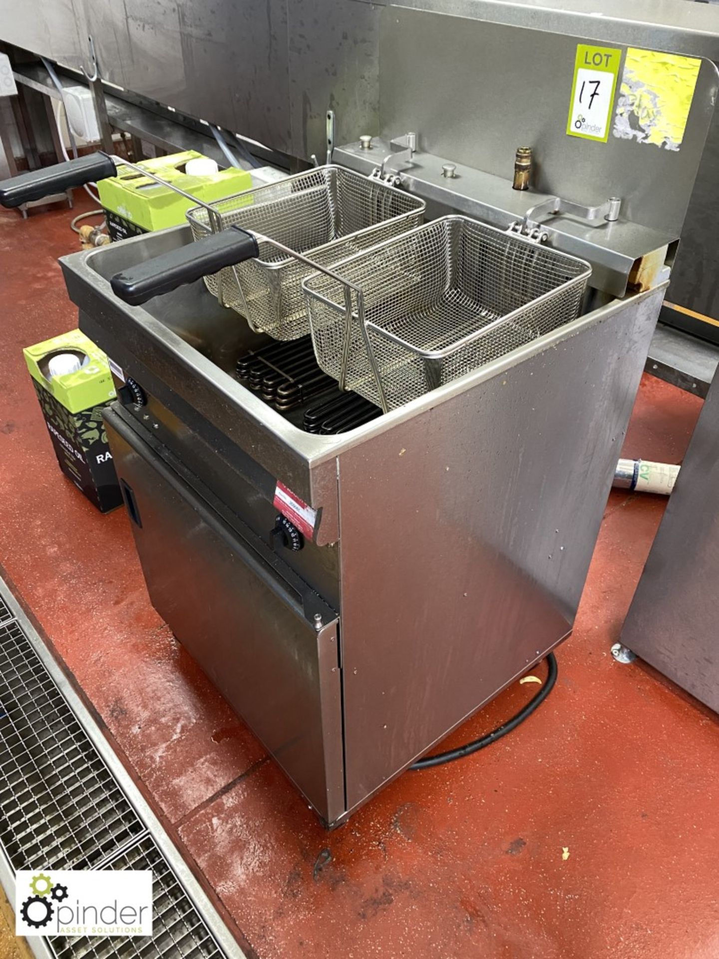 Valentine stainless steel twin basket Deep Fat Fryer, 415volts (located in Main Kitchen, - Image 3 of 3