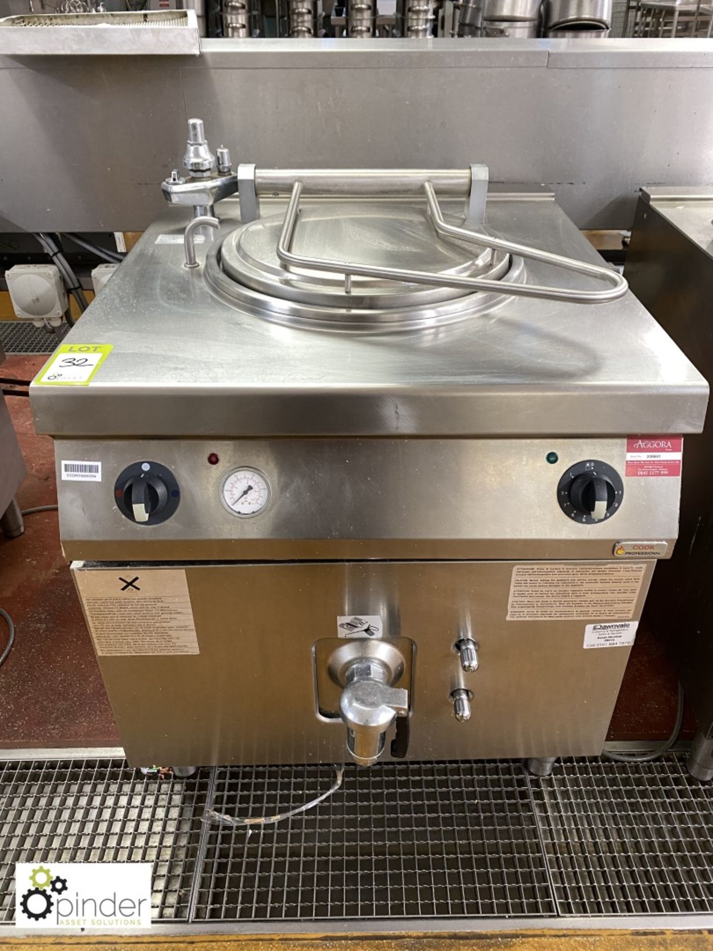 Electrolux stainless steel Boiling Pan, 415volts (located in Main Kitchen, Basement) **** please