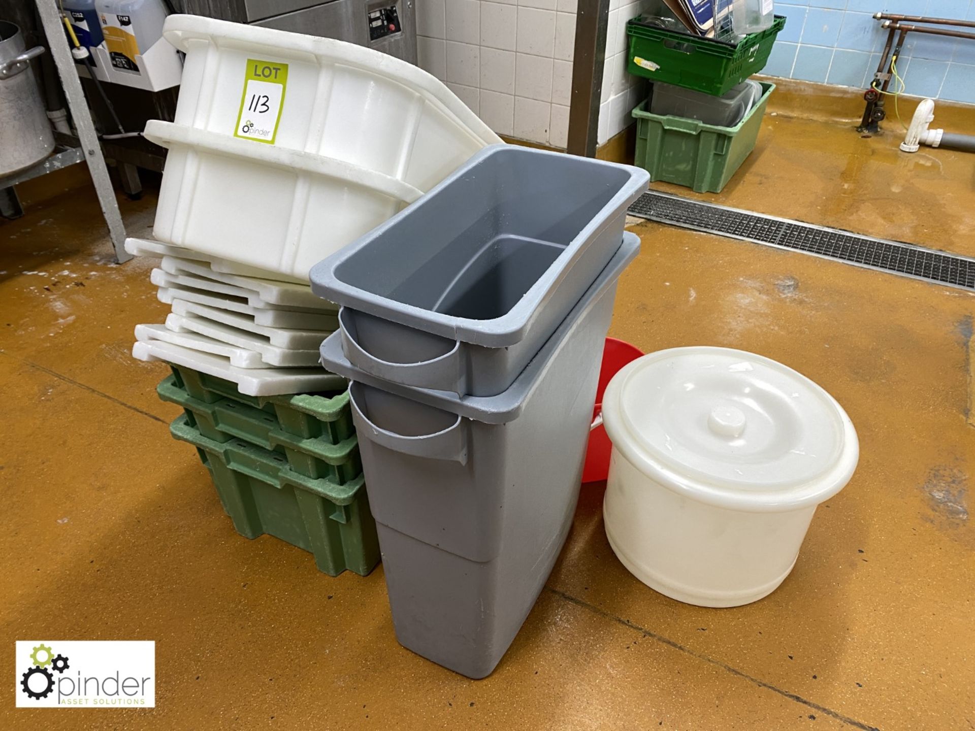 Quantity various plastic Storage Bins (located in Pot Wash Room, Basement) **** please note this lot