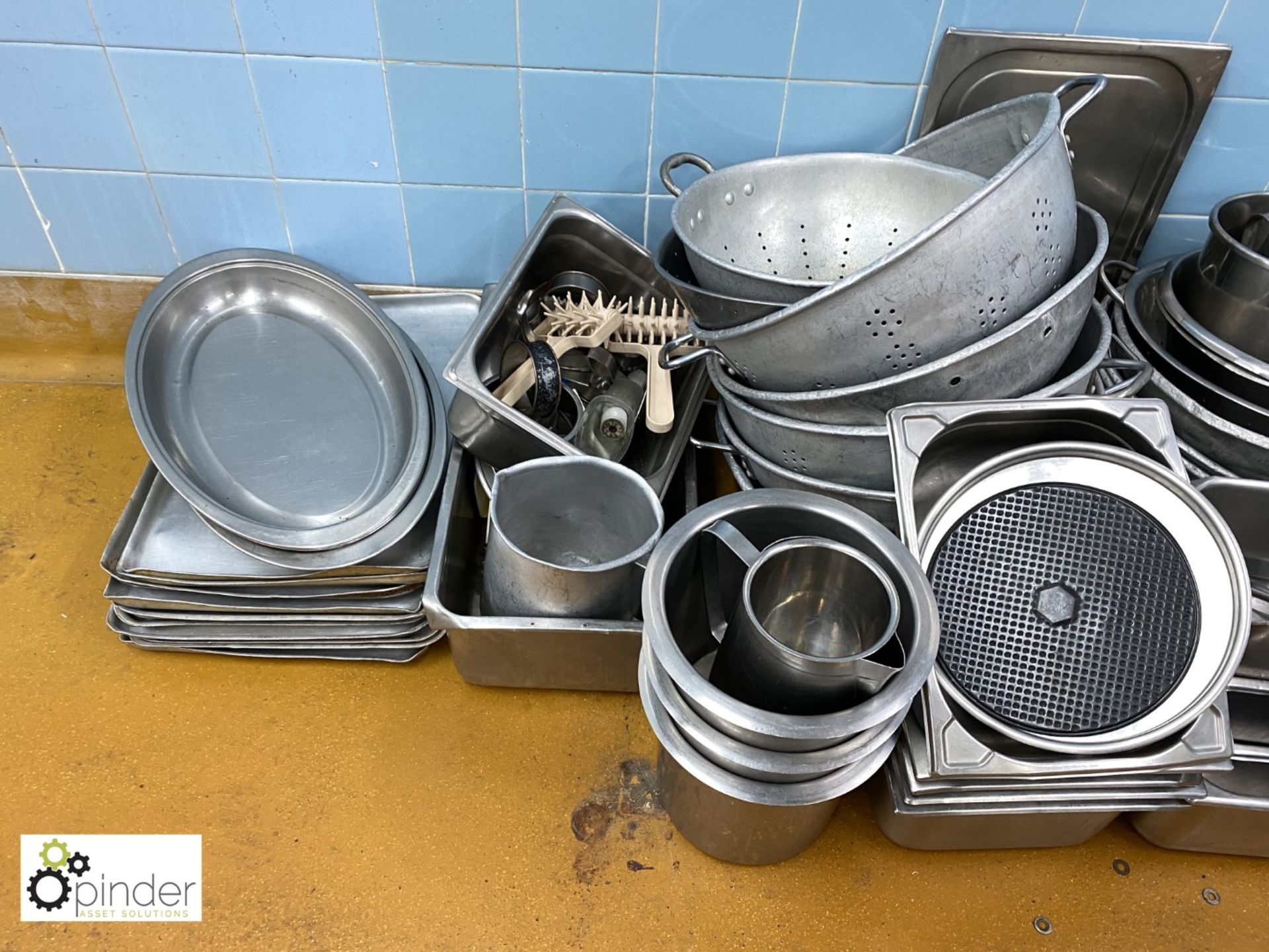 Large quantity Serving Trays, Colanders, Jugs, etc (located in Pot Wash Room, Basement) **** - Image 2 of 4
