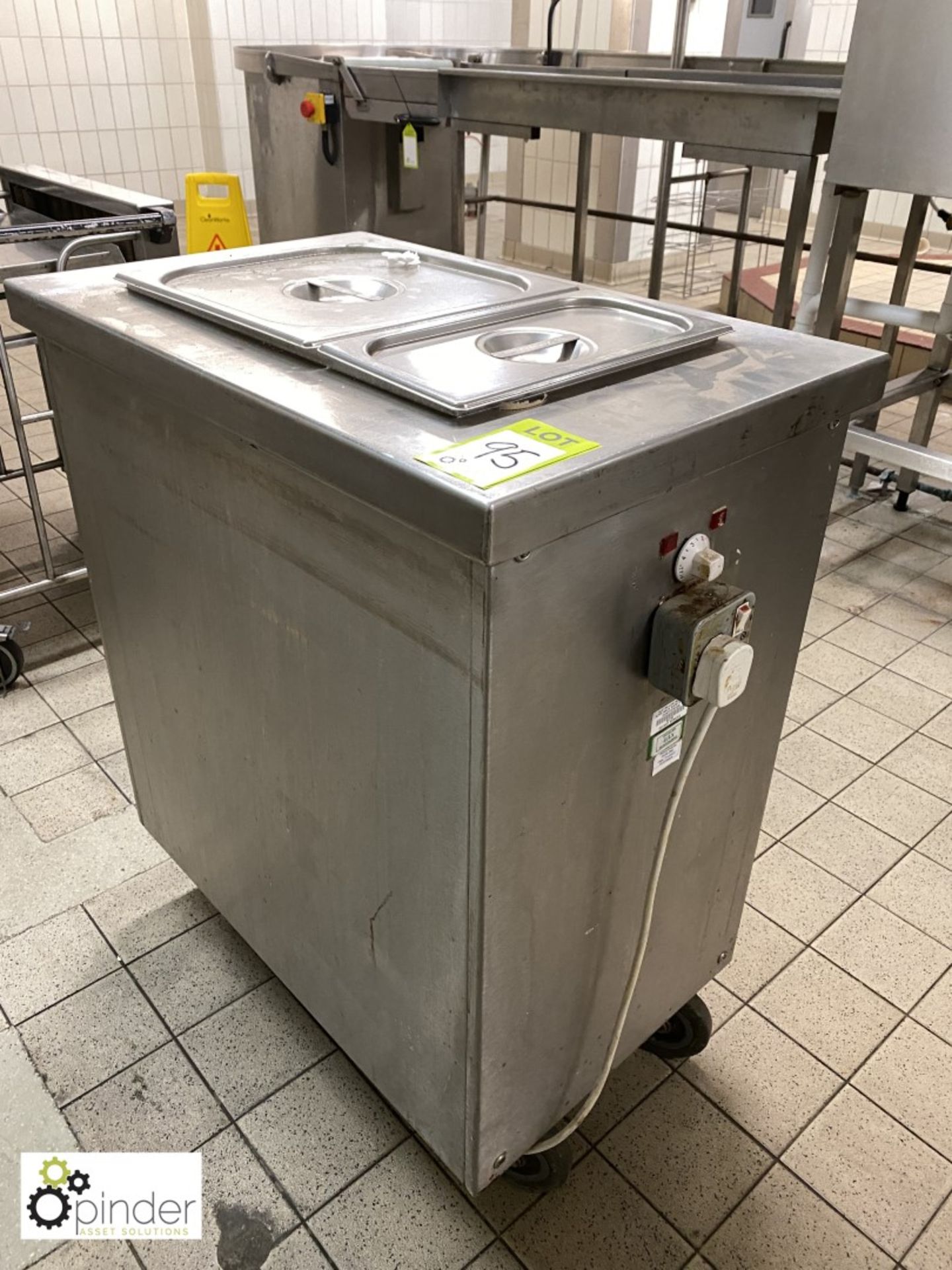 Stainless steel mobile Bain Marie (located in Tray Wash Room, Basement) **** please note this lot