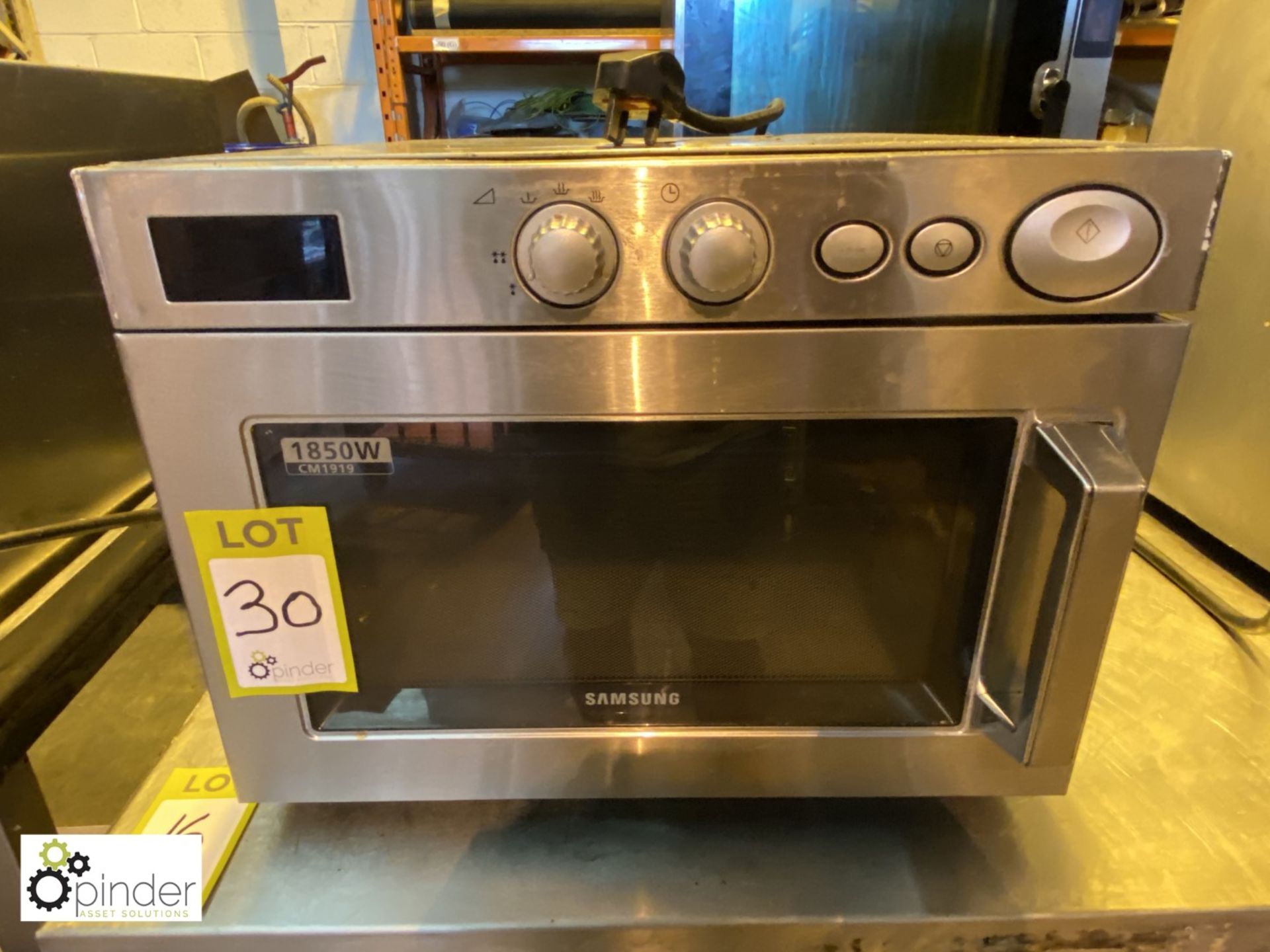 Samsung CM1919 stainless steel Commercial Microwave Oven, 240volts