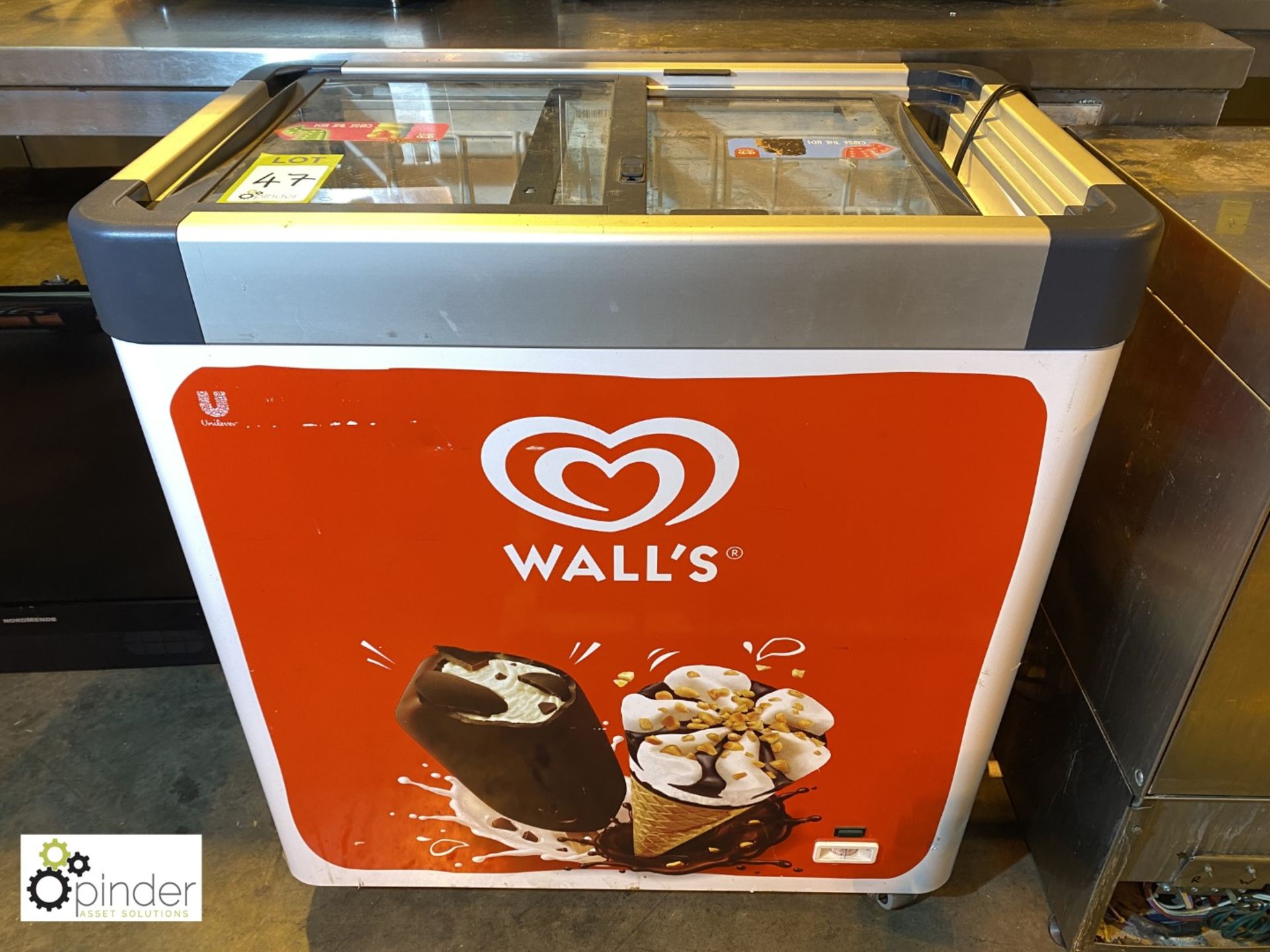 Wall’s mobile Ice Cream Display Freezer