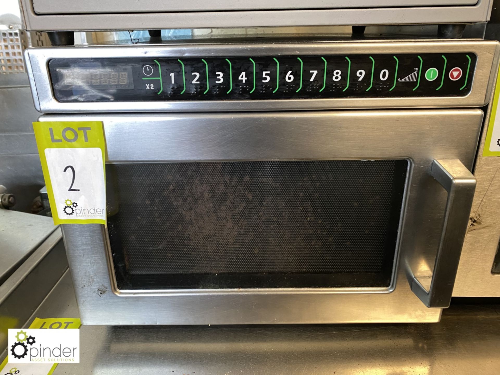 Menumaster Commercial Microwave Oven, 240volts