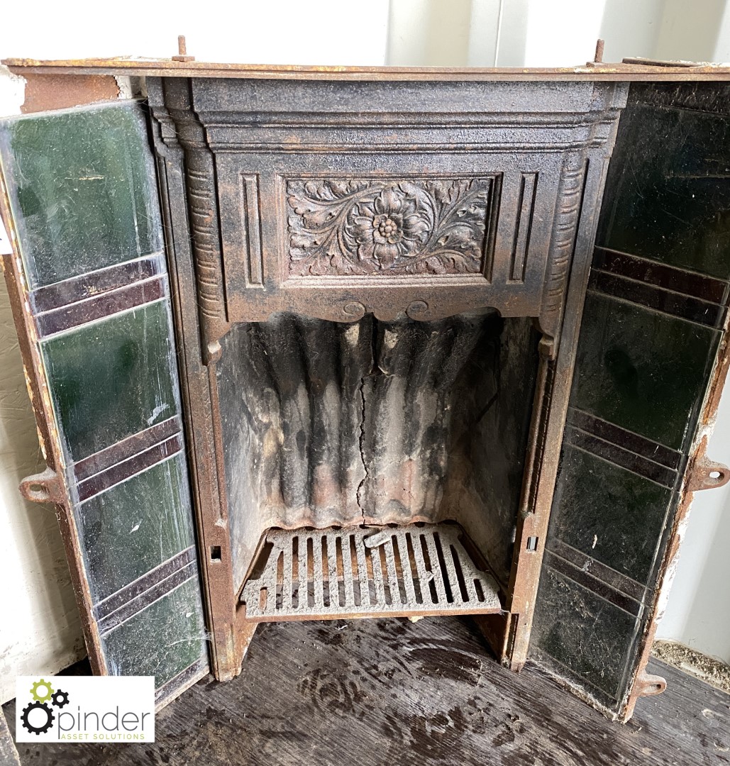 Original tiled cast iron Fire Insert, approx. 34in high x 29in wide - Image 2 of 2