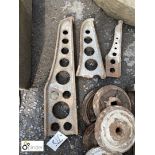 3 original cast iron Brackets