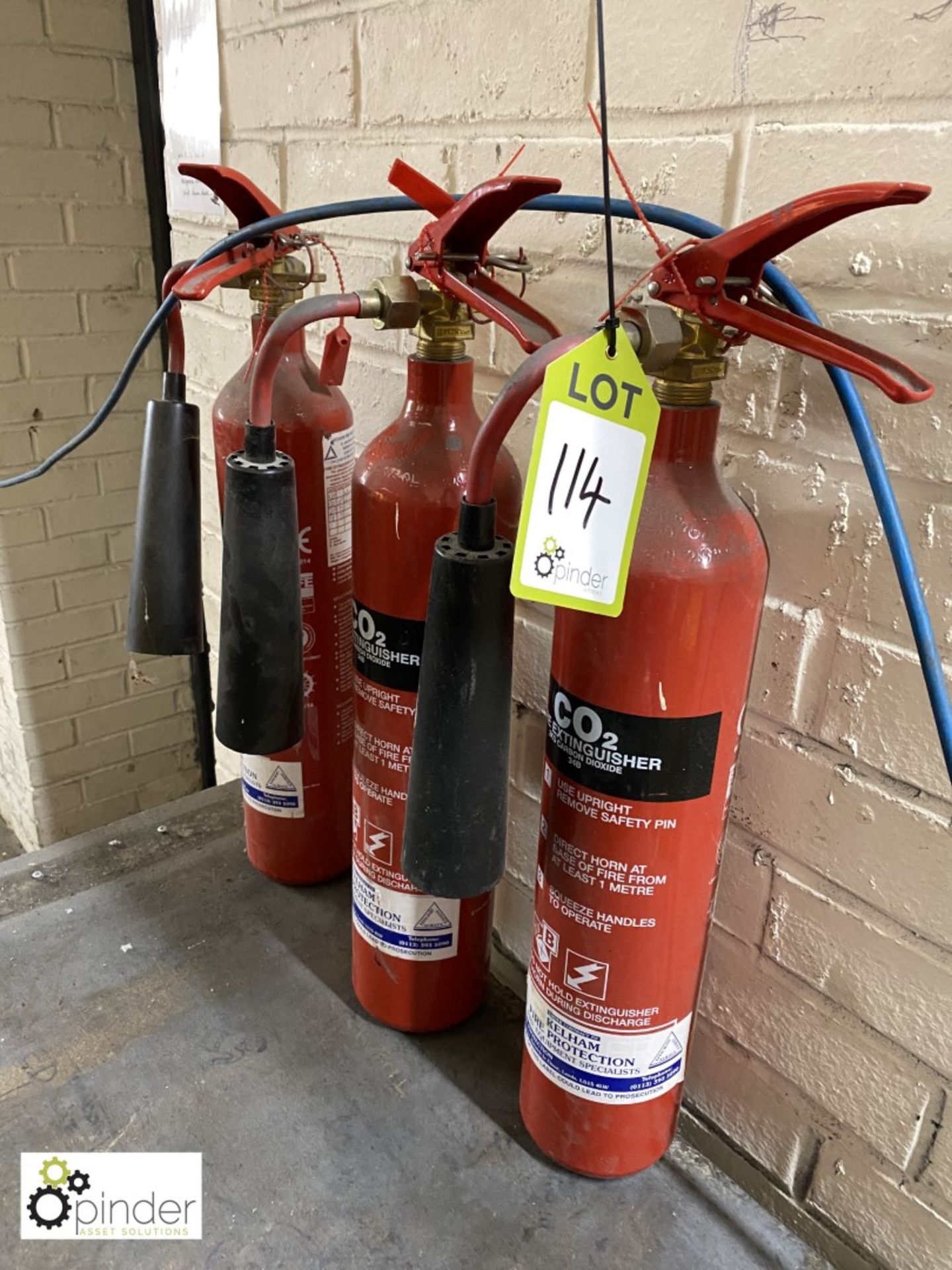 3 Co² Fire Extinguishers, 2kg - Image 2 of 2