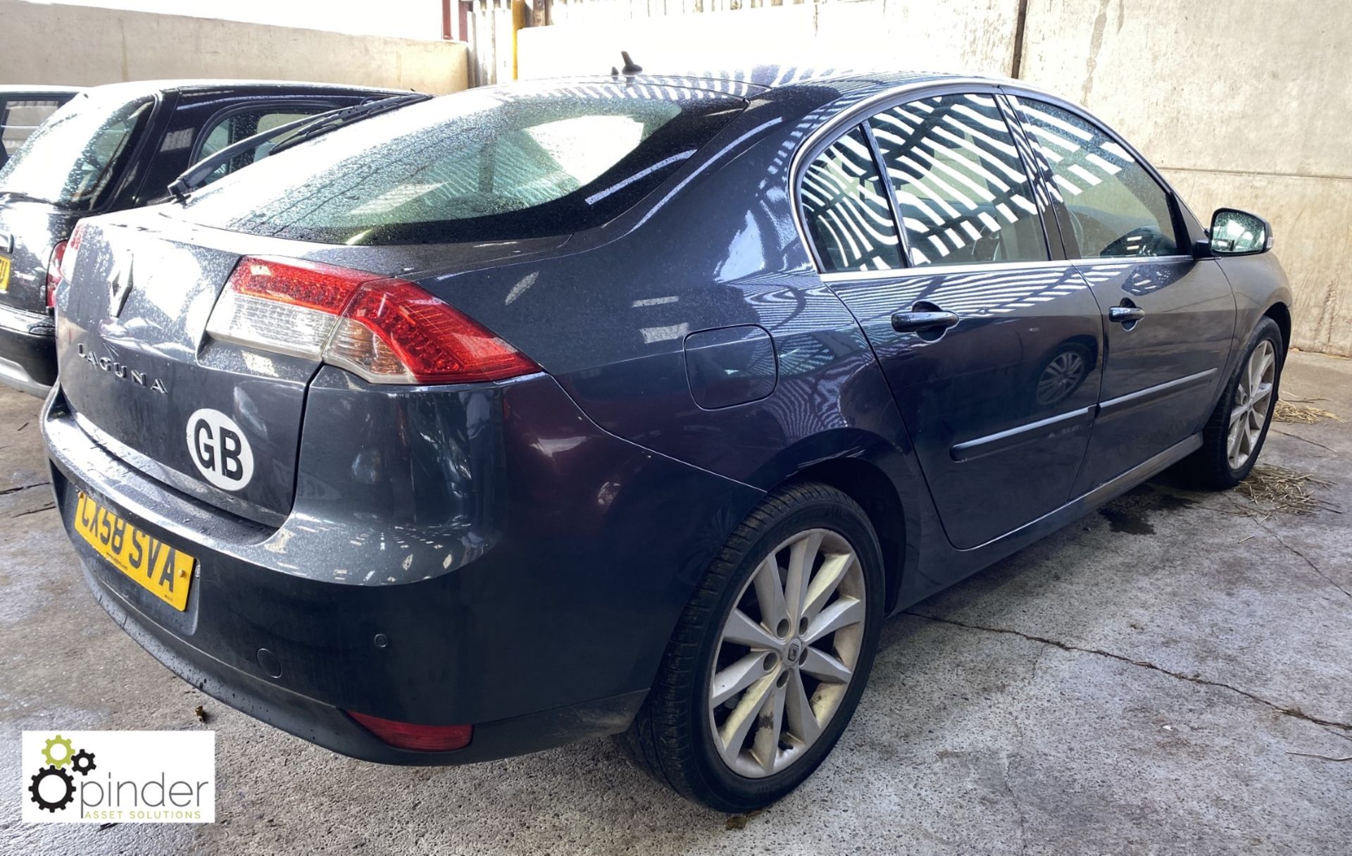 Renault Laguna Dynam S DCI 150 diesel 5-door Hatchback, registration: CX58 SVA, date of - Image 4 of 13