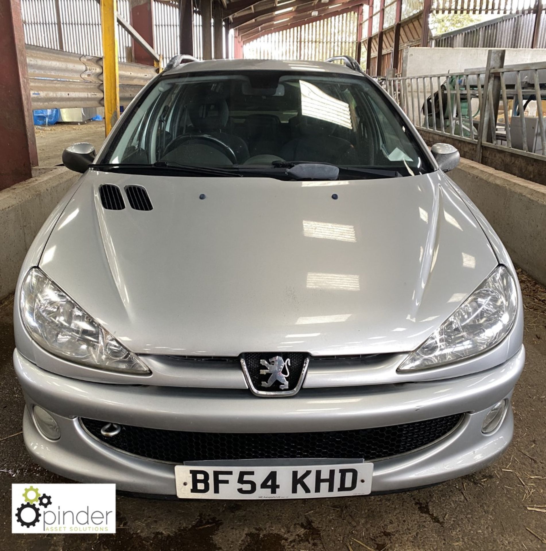 Peugeot 206 SW Quicksilver 1.4 petrol 5-door Estate, registration: BF54 KHD, date of registration: 1 - Image 2 of 11