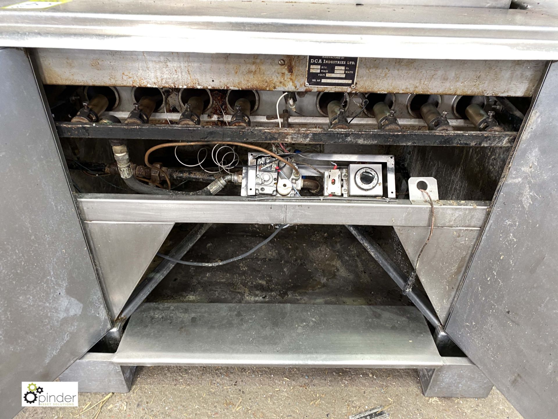 DCA Industries BFG stainless steel gas fired 8-lane Doughnut Fryer (LOCATION: Croxton) / (please - Image 3 of 4