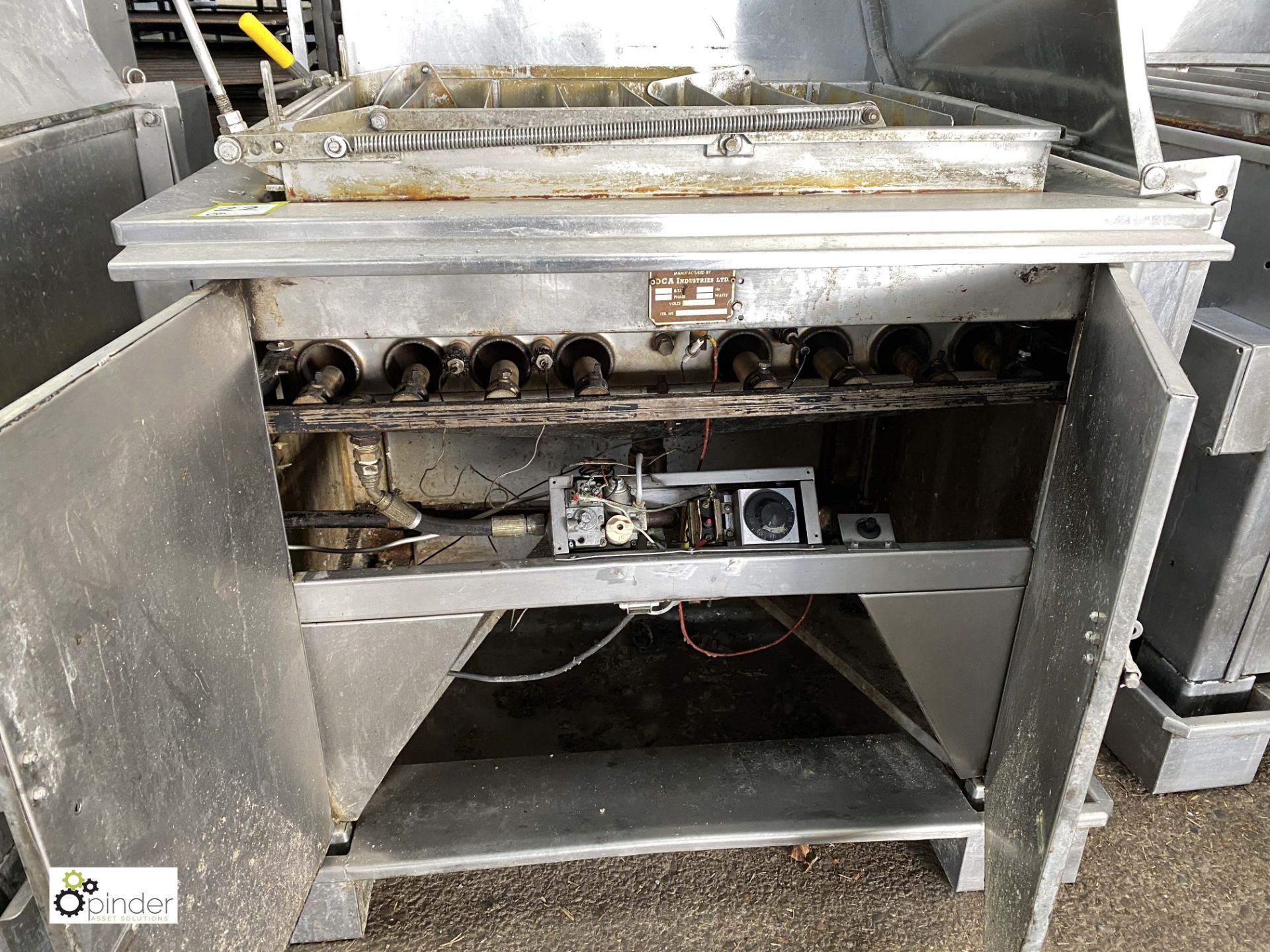 DCA Industries BFG stainless steel gas fired 8-lane Doughnut Fryer (LOCATION: Croxton) / (please - Image 3 of 3