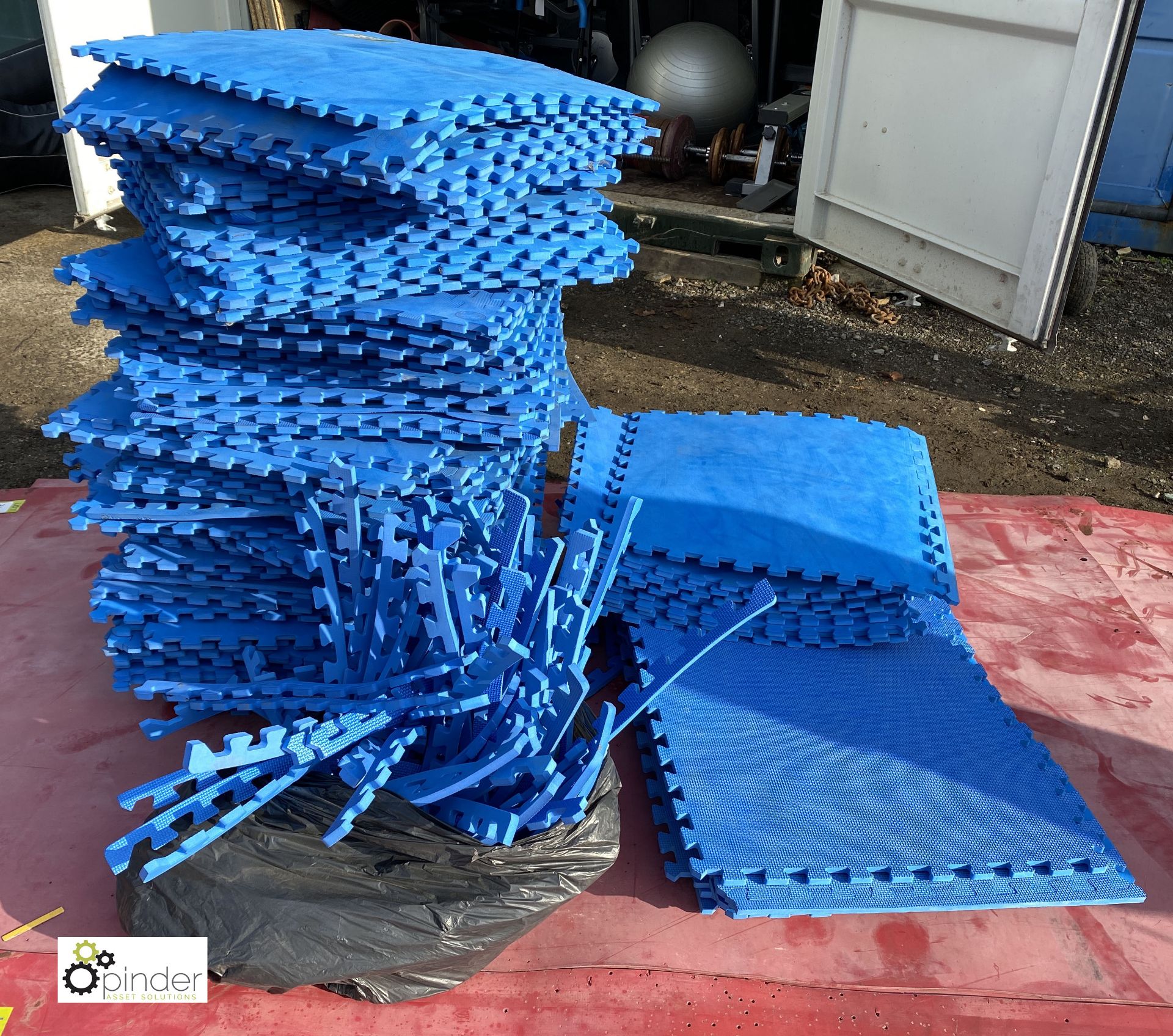 Approx 110 Interlocking Gym Floor Tiles, with quantity of interlocking edgings - Image 4 of 6