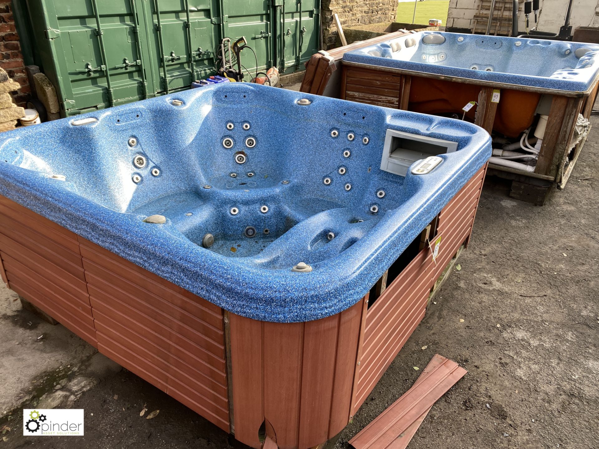 2 Spaform 6-person Hot Tubs/Spas