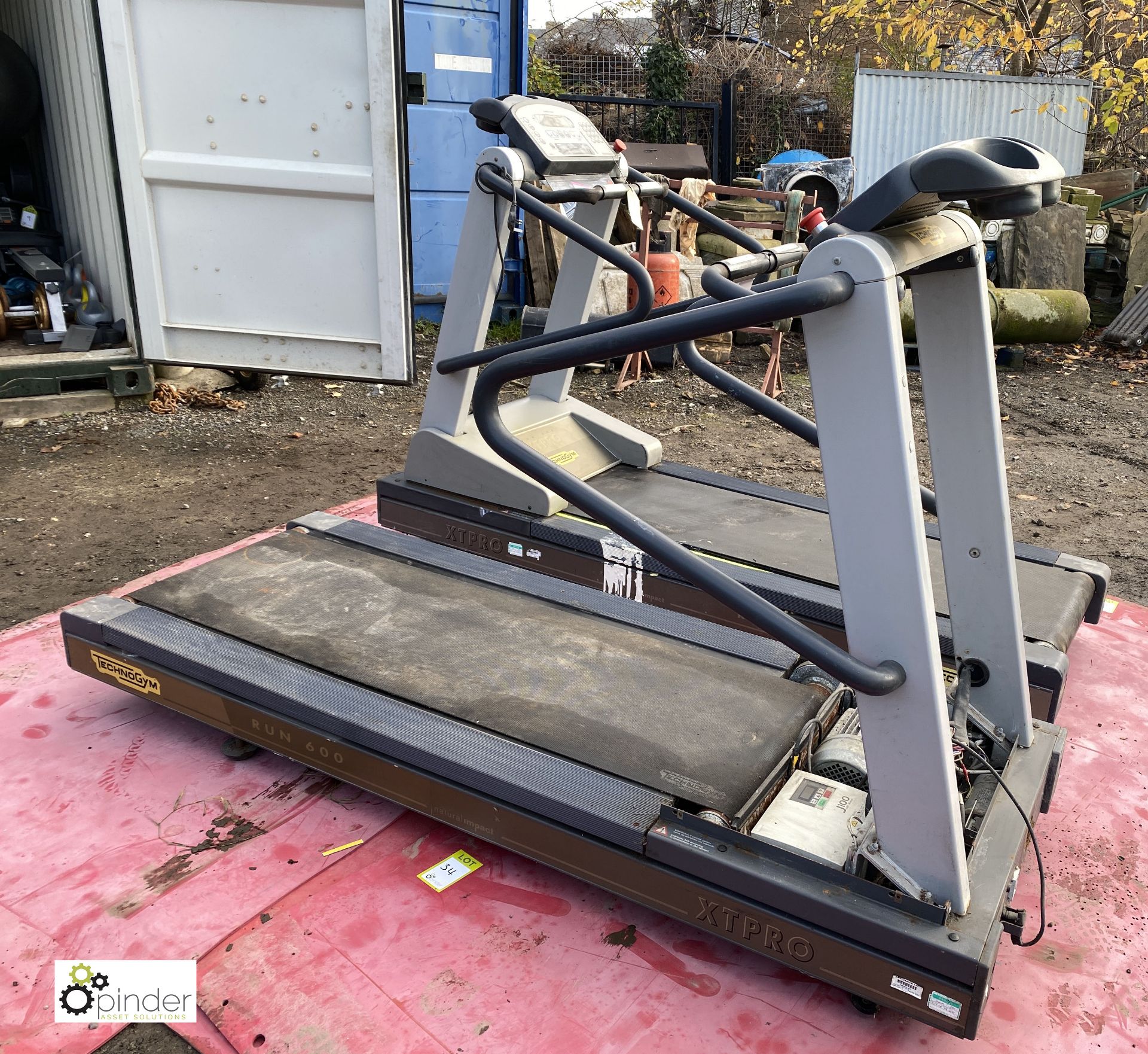 Pair Technogym XTPRO Run 600 Treadmills (spares or repairs) - Image 6 of 6