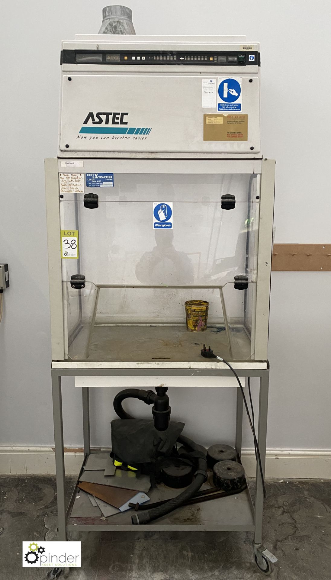 Astec 4000E Fume Extraction Cabinet, 240volts, 830mm x 550mm, 356hours (location: Level 1, Joinery