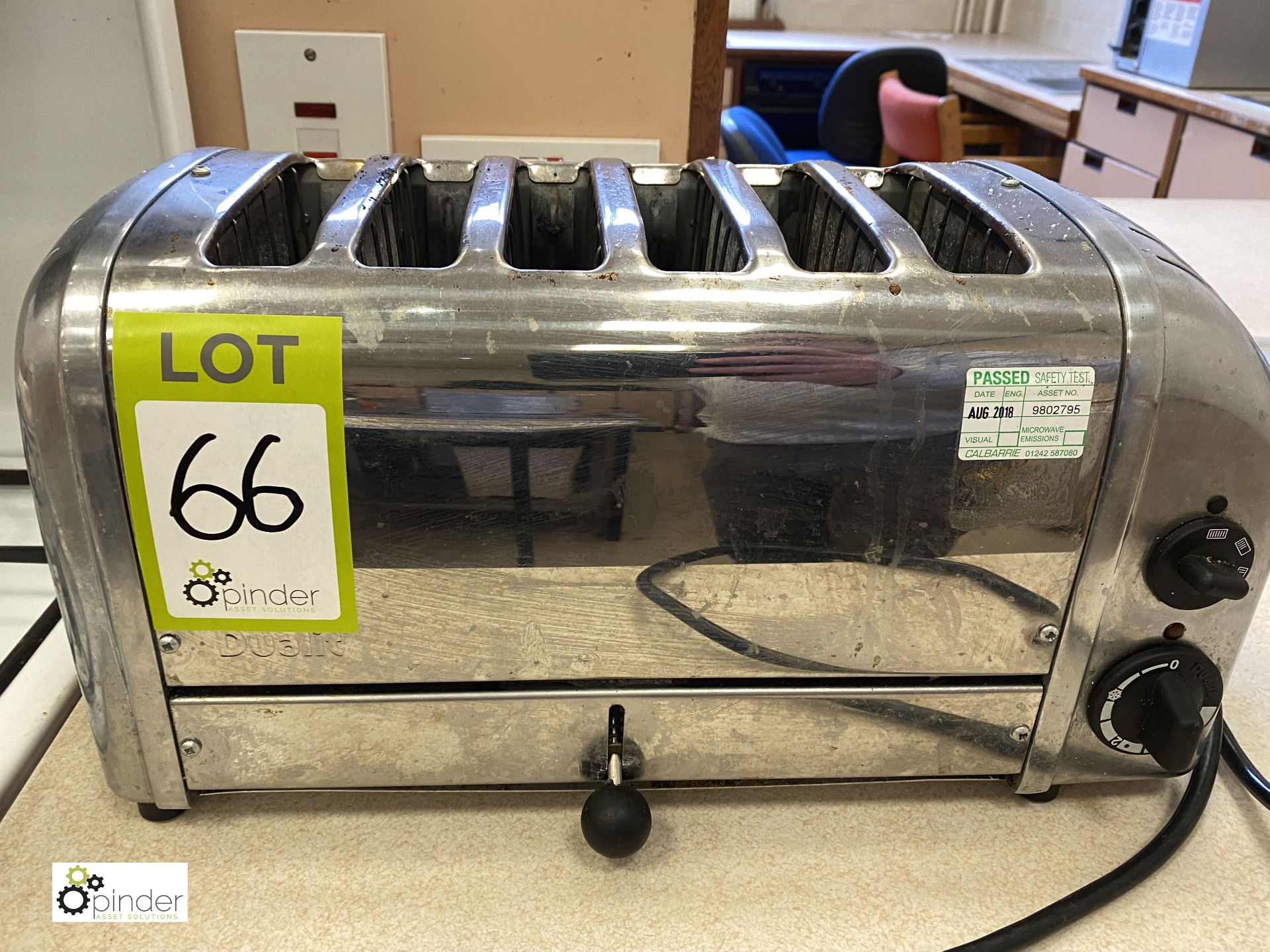 Dualit 6-slice Toaster (location: Level 2, B276 Room)