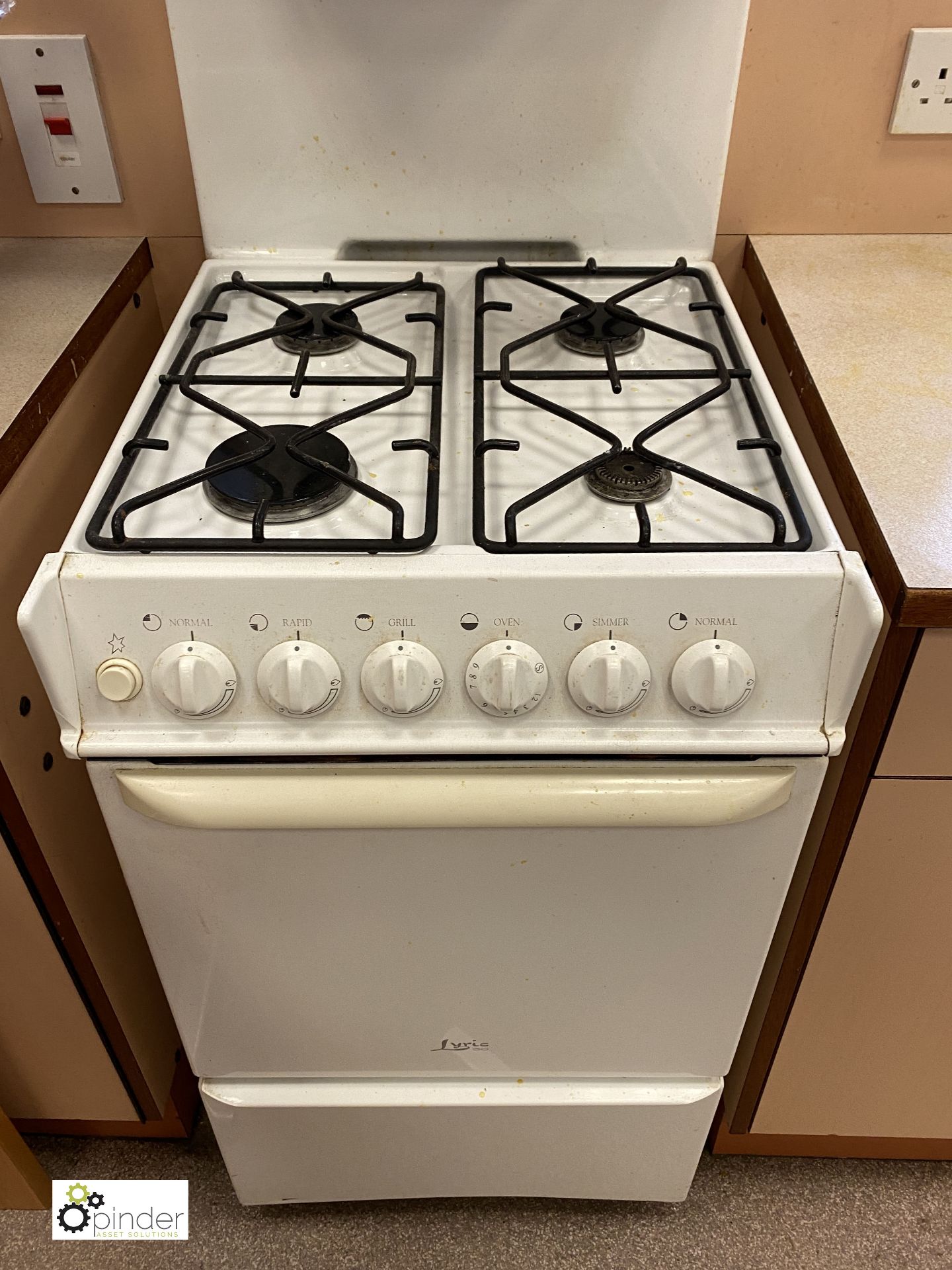 Parkinson Cowan 4-ring Gas Oven and Grill (location: Level 2, B276 Room) - Image 2 of 4