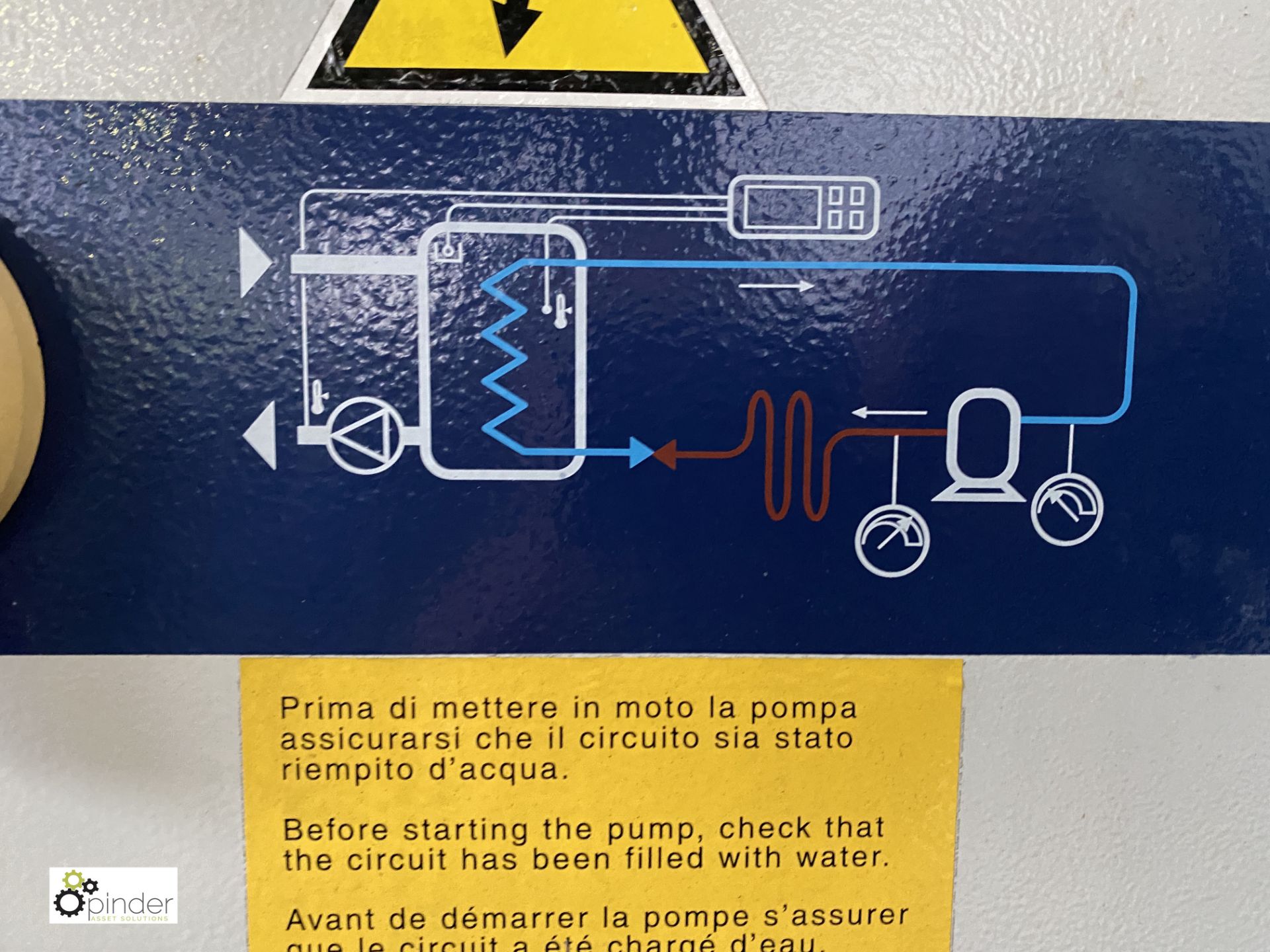 MTA EVO351 Chiller, refrigerant R407c, year 2009, serial number 2200146556 (please note this lot has - Image 3 of 12