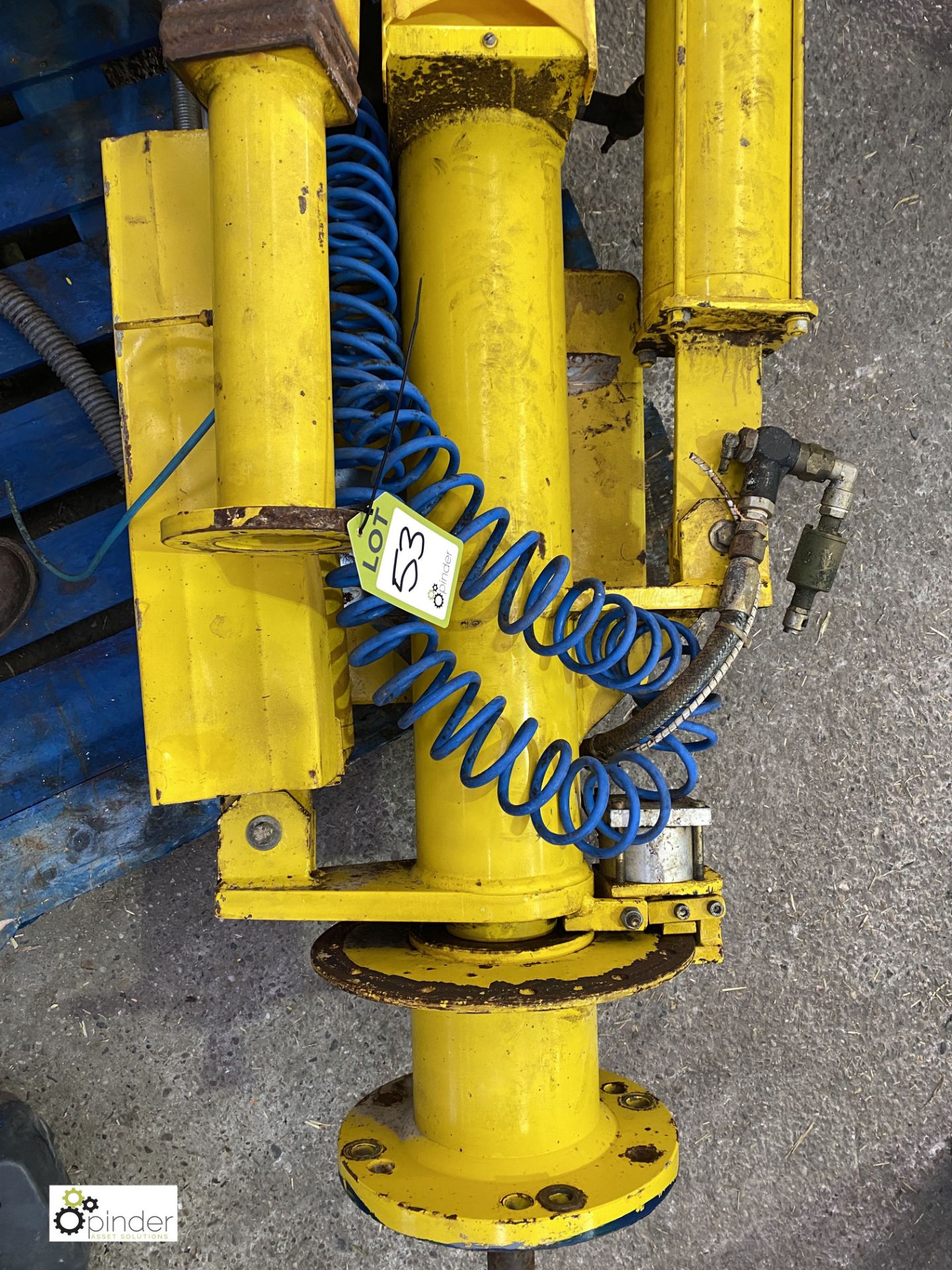 Dalmec pneumatic Lifting Arm (please note this lot has a lift out fee of £10 plus vat) - Image 4 of 4