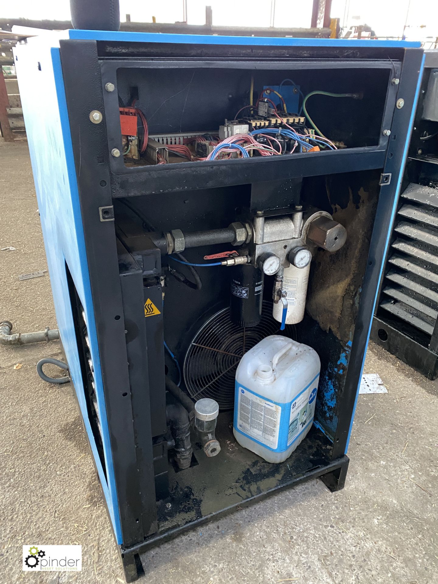 Compair Broomwade Air Compressor (spares or repairs) (please note this lot has a lift out fee of £10 - Image 2 of 3