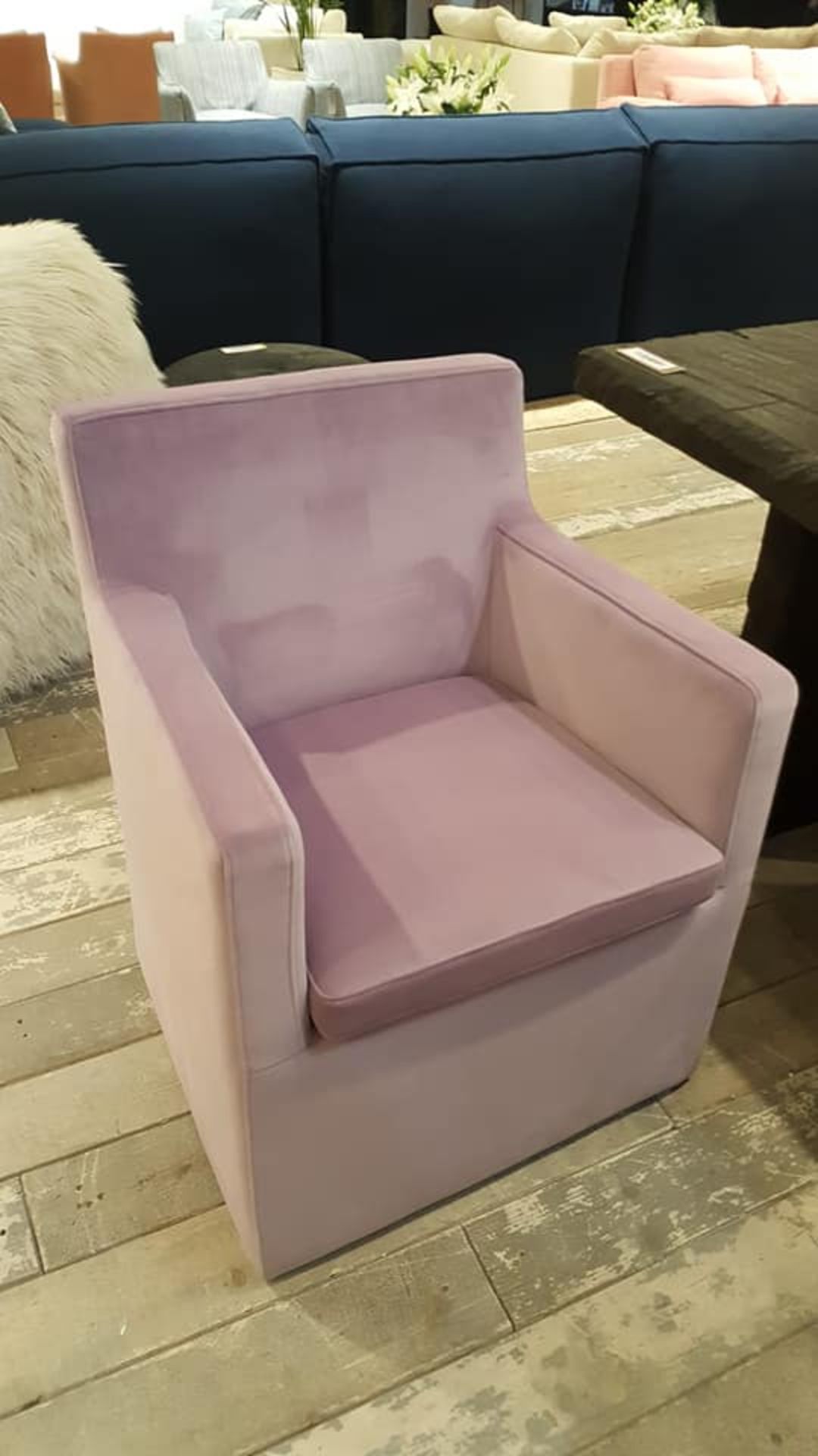 Luna Dining Chair Velvet Dusky Lilac A sumptuous and inviting addition to your living room