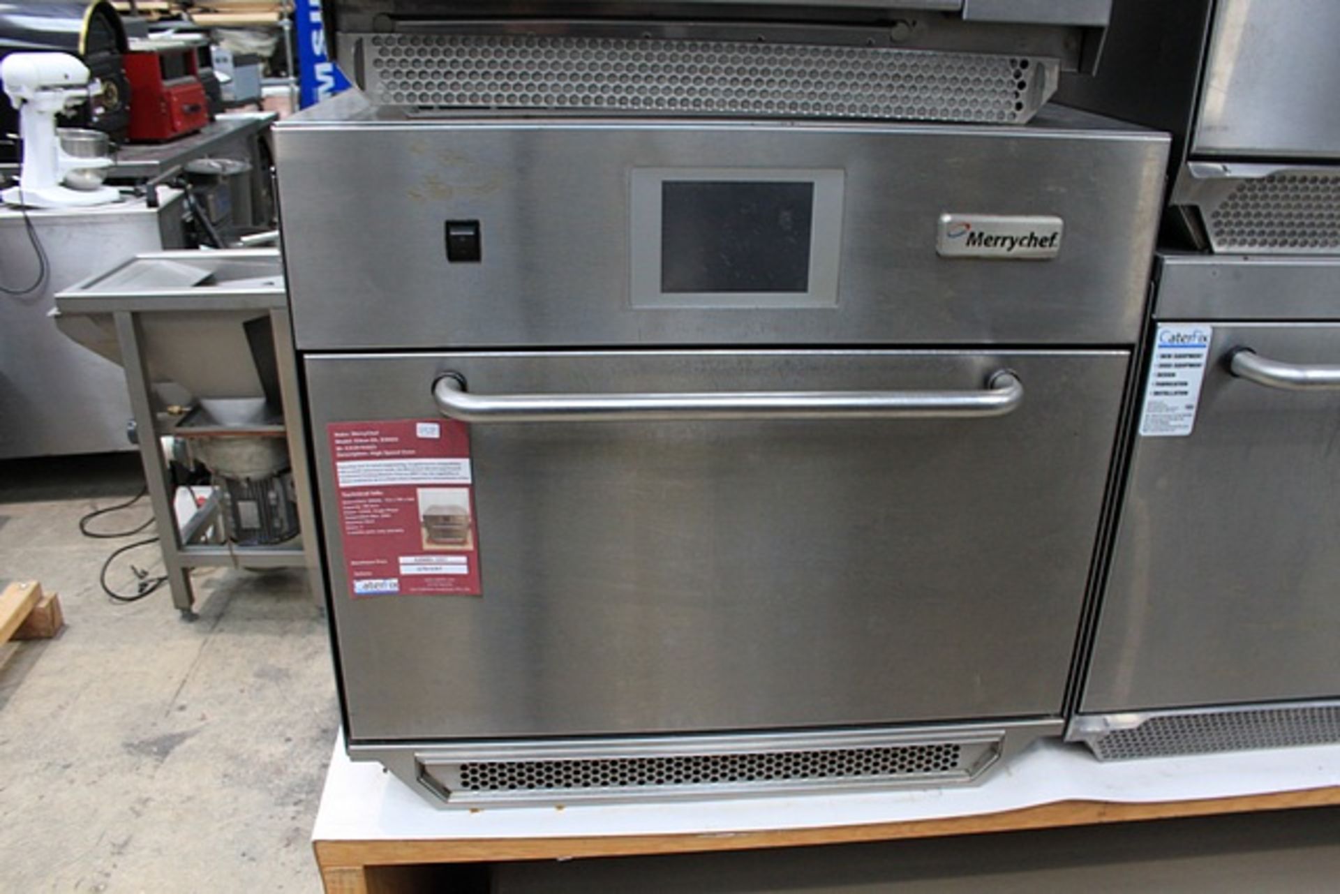 Merrychef EIKON ES ESNSV Stainless Steel High Speed Oven Featuring cool-to-touch engineering, 2/3