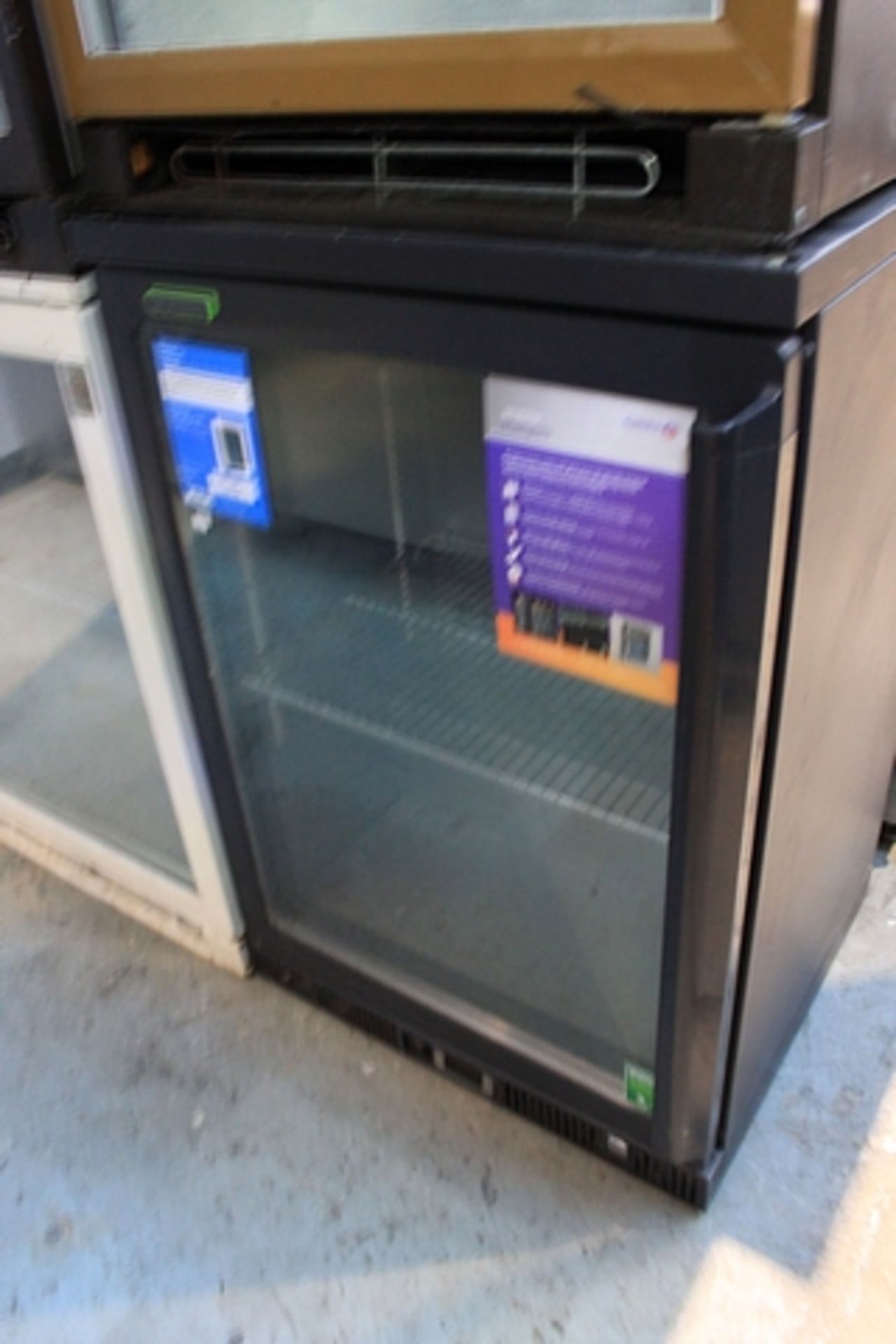 Gamko MG1/150 Single Door Back Bar Cooler The Gamko LG2/150RG84 Maxiglass cooler has a glass door