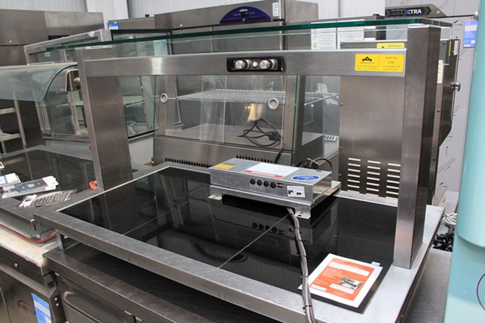 Counterline Heated Drop In Unit With Ceramic Hot Plate And Heated Gantry A ceramic hotplate