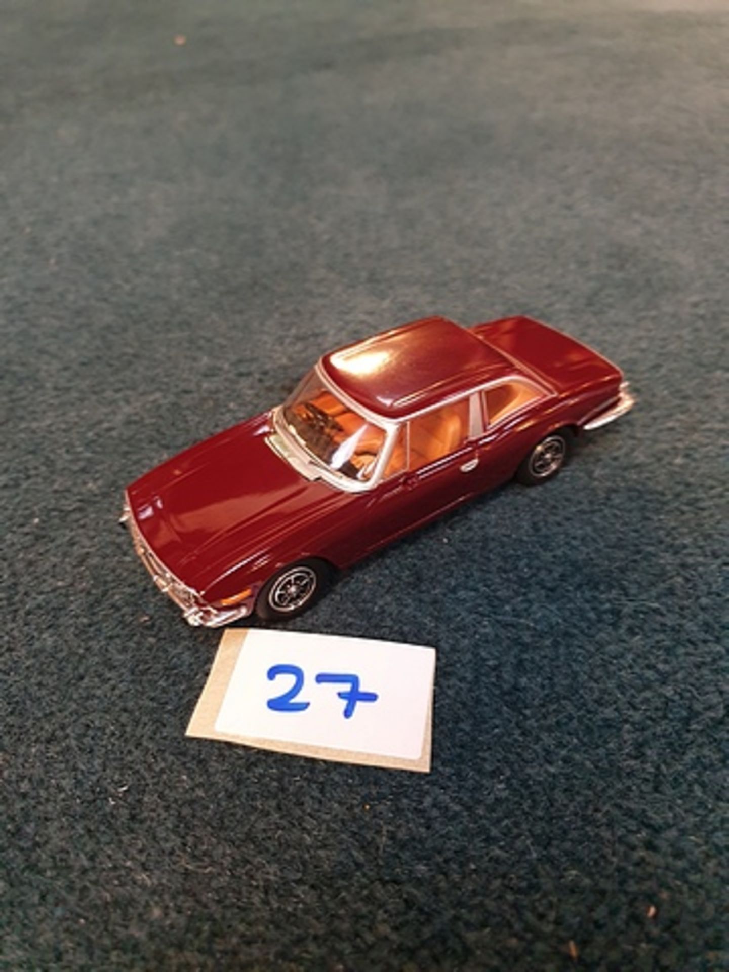 Corgi Vanguards Scale 1/43 Model VA10108 Triumph Stag Mark 1 Damson 1970 Pre-Production Car Complete - Image 4 of 4