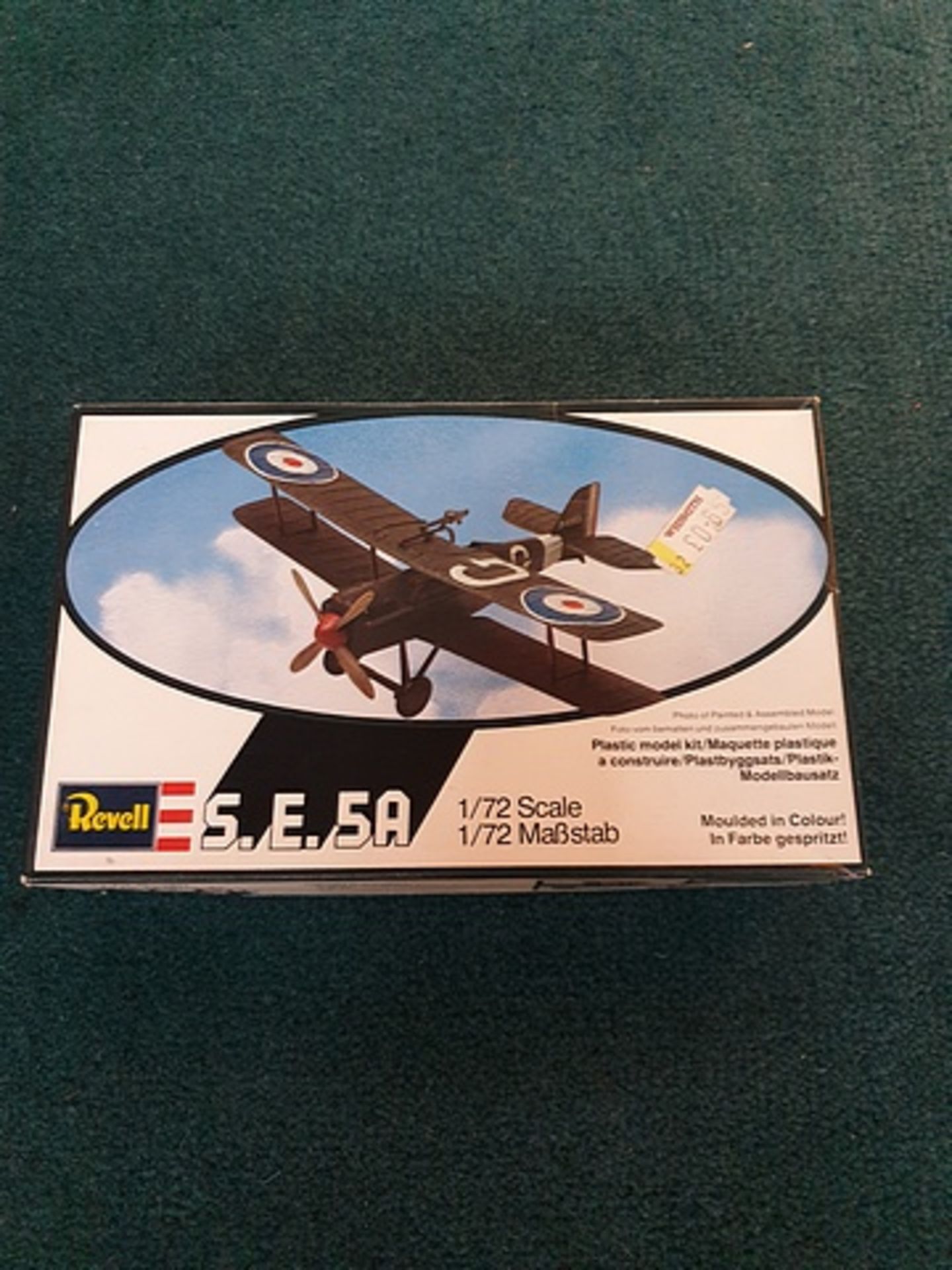 Revell scale 1/72 model 4108 S.E.5A model airplane kit released 1981 complete in box